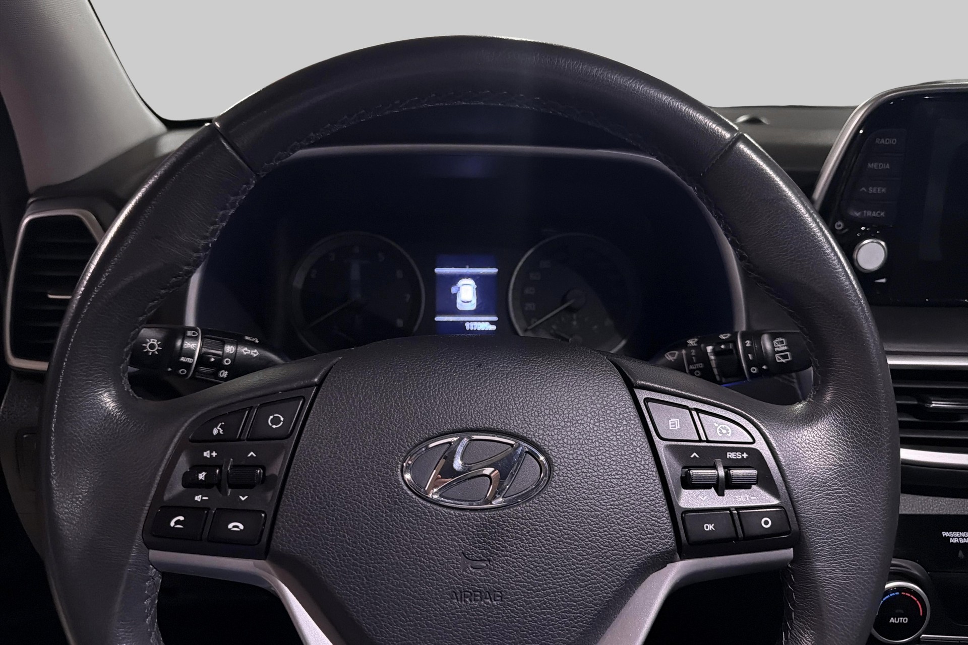 HYUNDAI Tucson 1.6 TGDI Premium + 4WD DCT-image-10