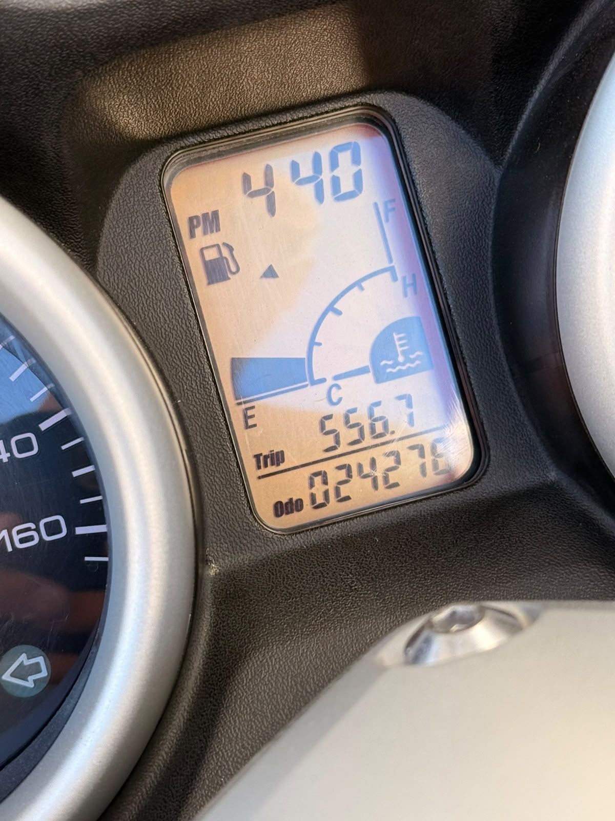 YAMAHA X-MaxYP 250 RA ABS-image-7