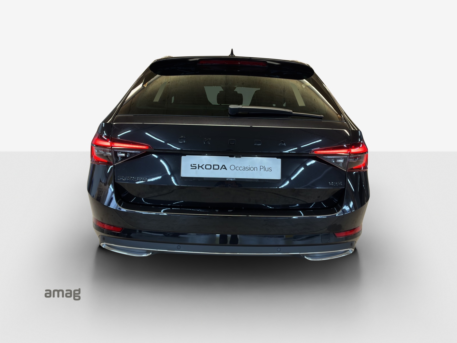 SKODA Superb Combi 2.0 TDi SportLine Light 4x4 DSG-showroom-element-3