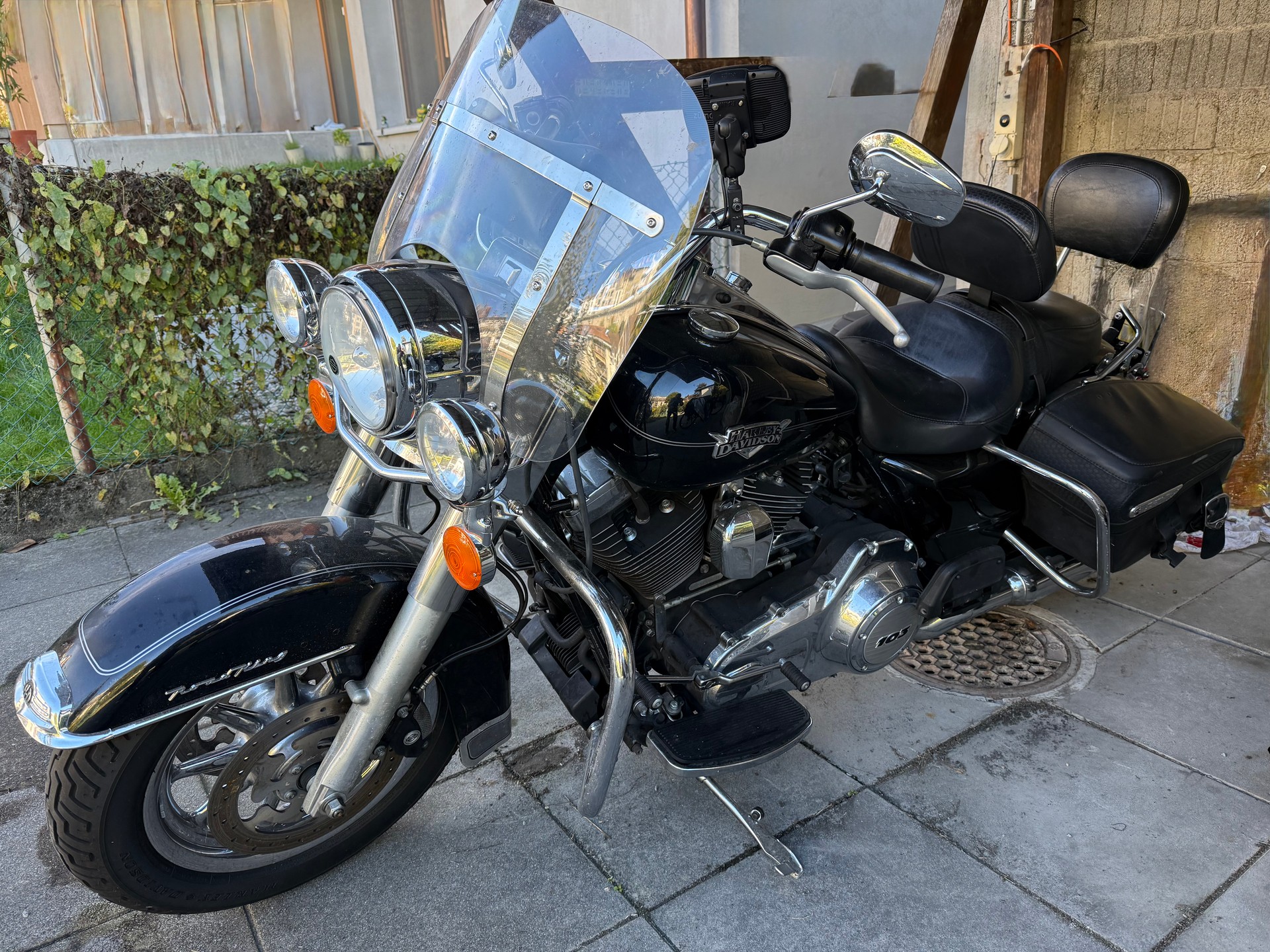 HARLEY-DAVIDSON FLHRC Road King Classic 103 ABS-image-0