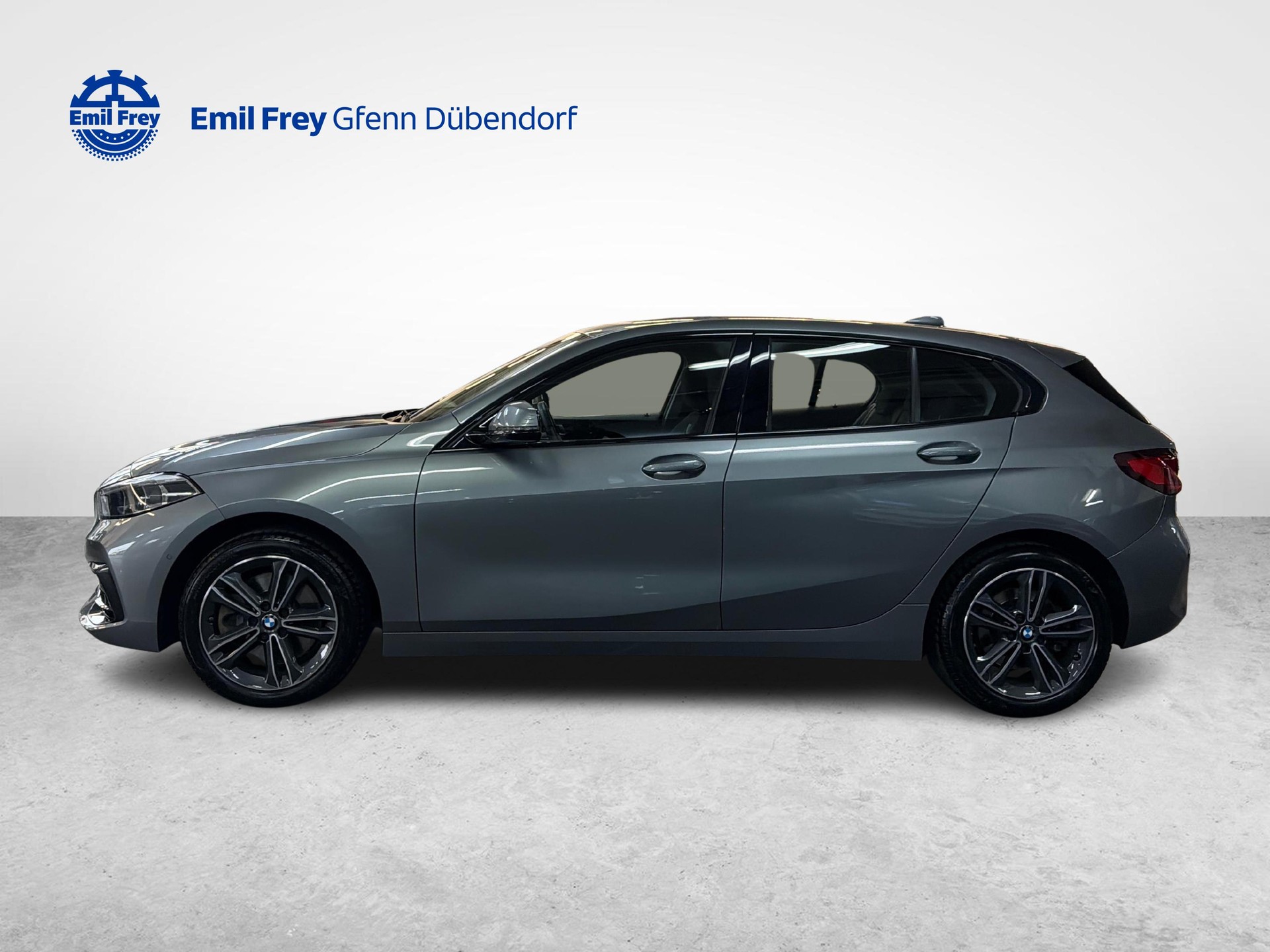 BMW 120d xDrive-image-5