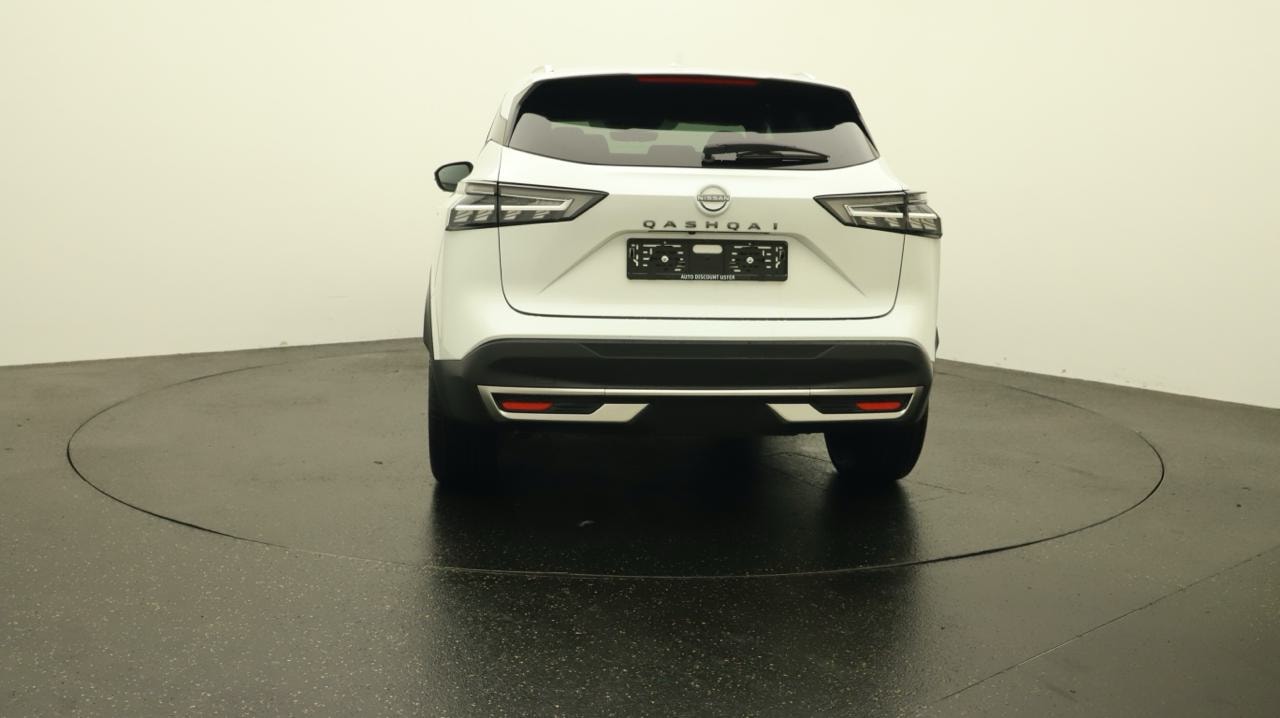 NISSAN Qashqai 1.3 DIG-T MHEV Tekna+ Xtronic 4x4-showroom-element-3