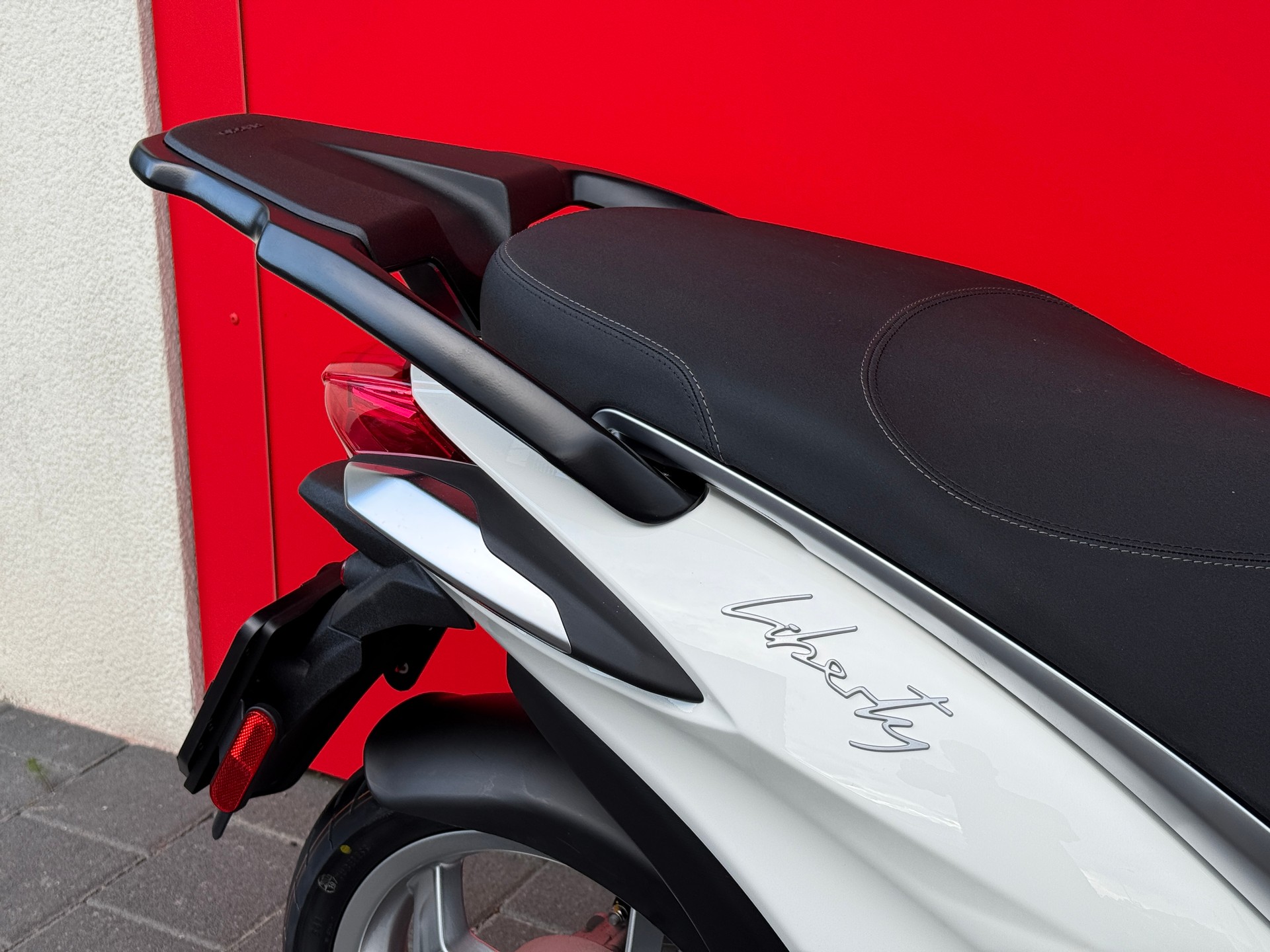 PIAGGIO Liberty 125 E5+-image-3
