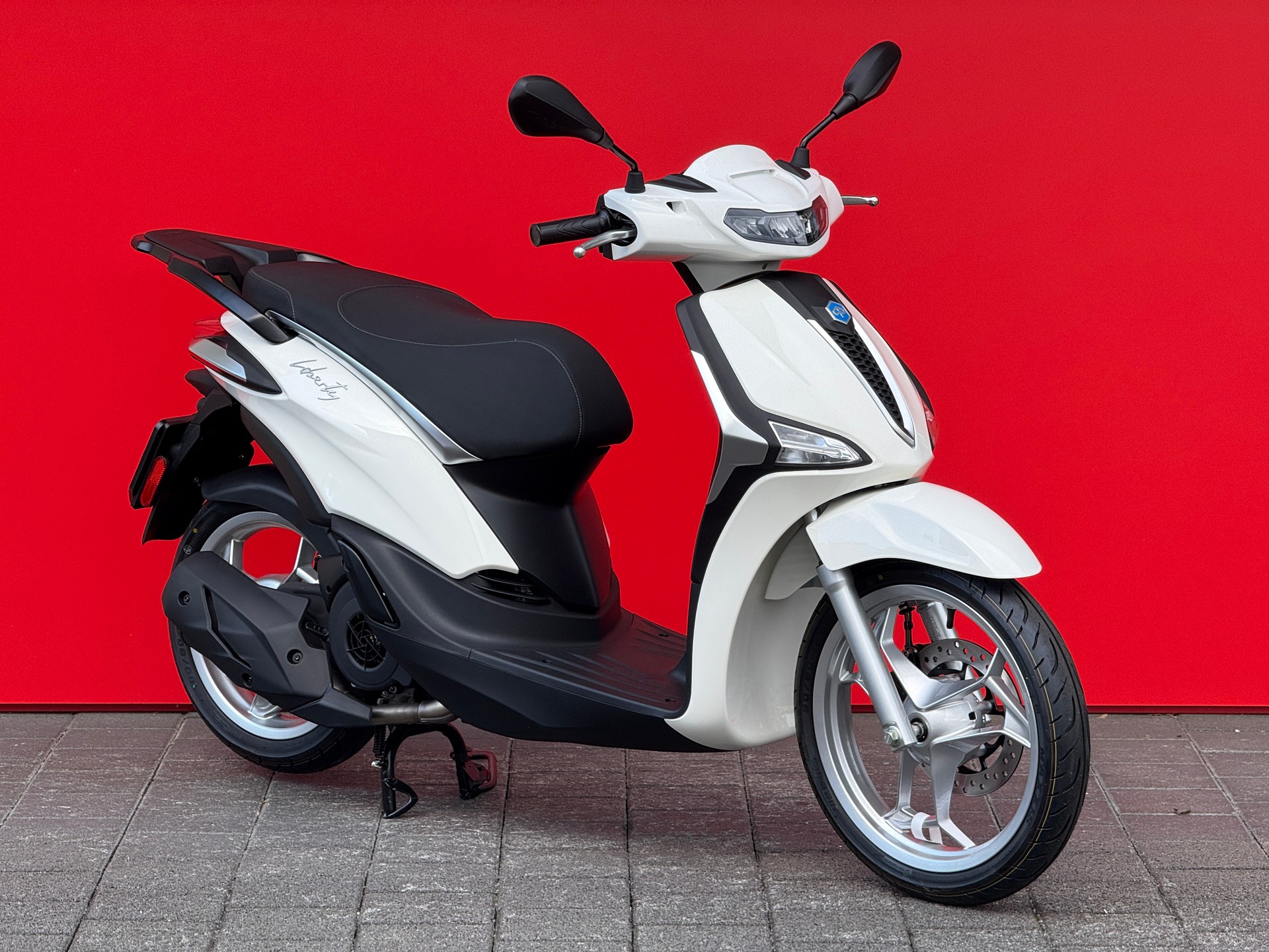 PIAGGIO Liberty 125 E5+-image-6