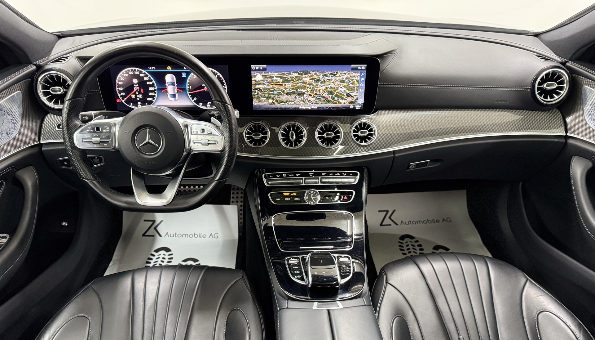 MERCEDES-BENZ CLS 400 d AMG Line 4Matic Grafitgrau 9G-Tronic | 360° Kamera | Glasdach | Carbon Paket | Widescreen Cockpit | Keyless Go |-image-11