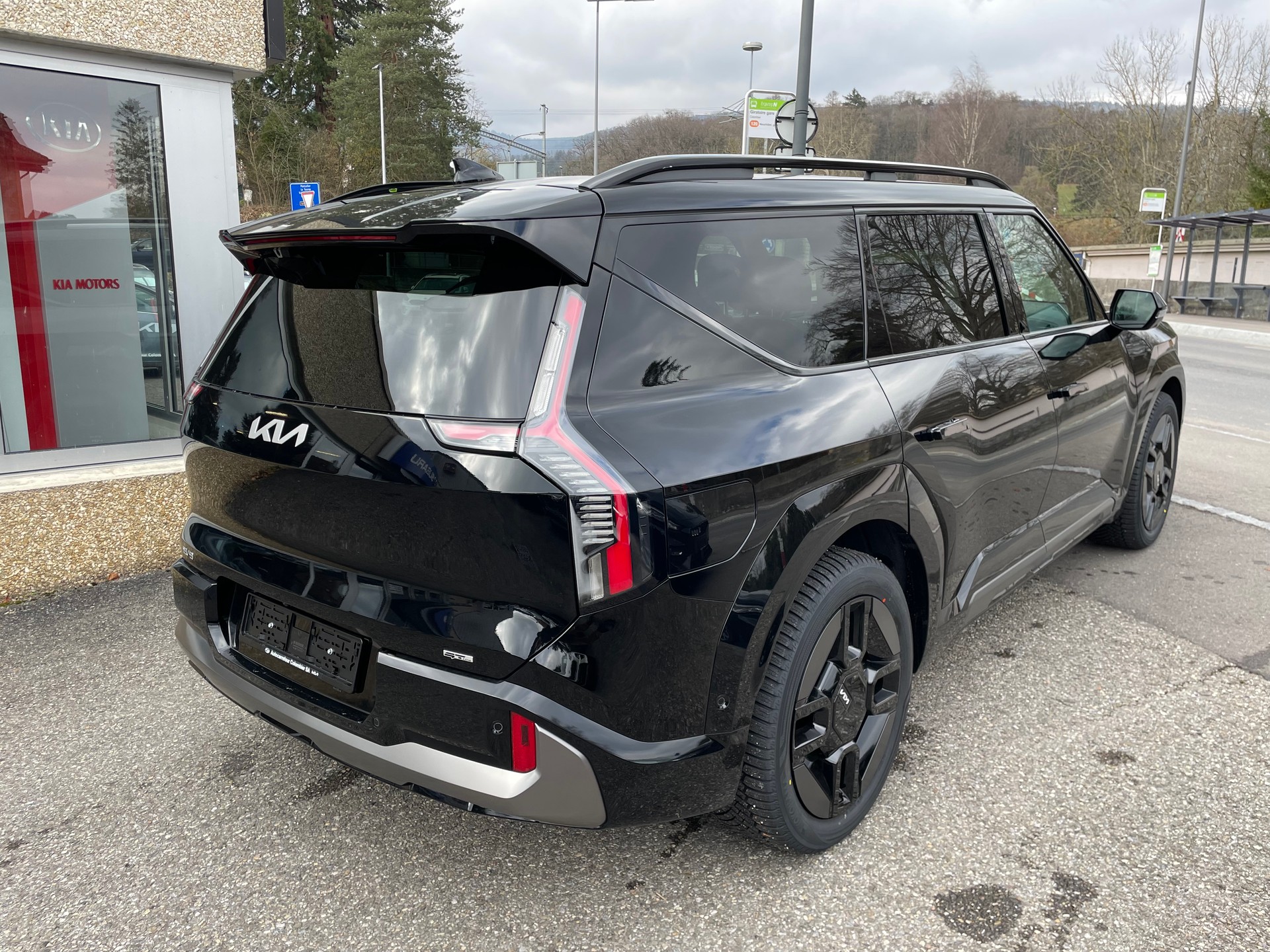 KIA EV9 99,8 kWh GT-Line 4x4-image-2