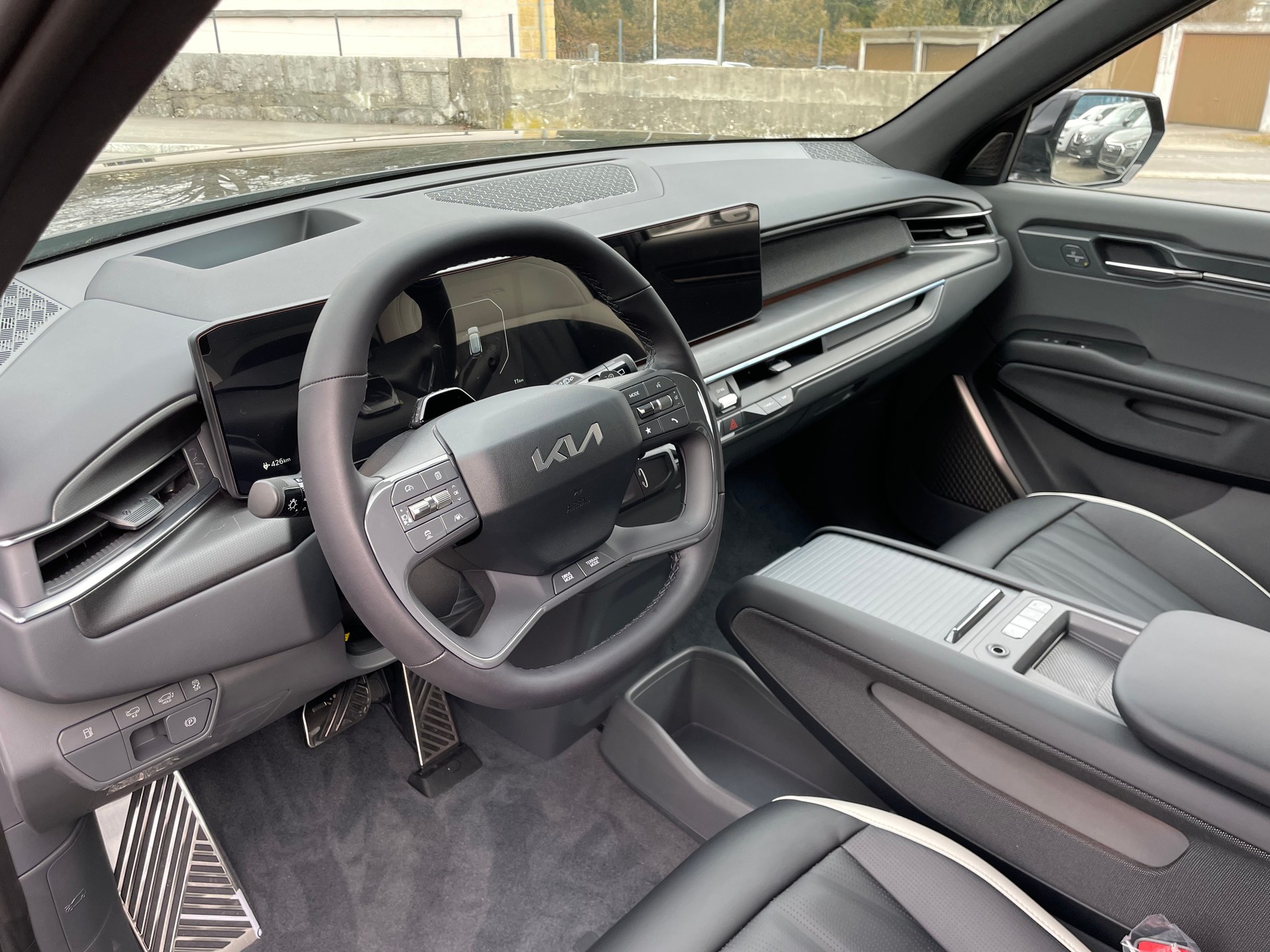 KIA EV9 99,8 kWh GT-Line 4x4-image-8