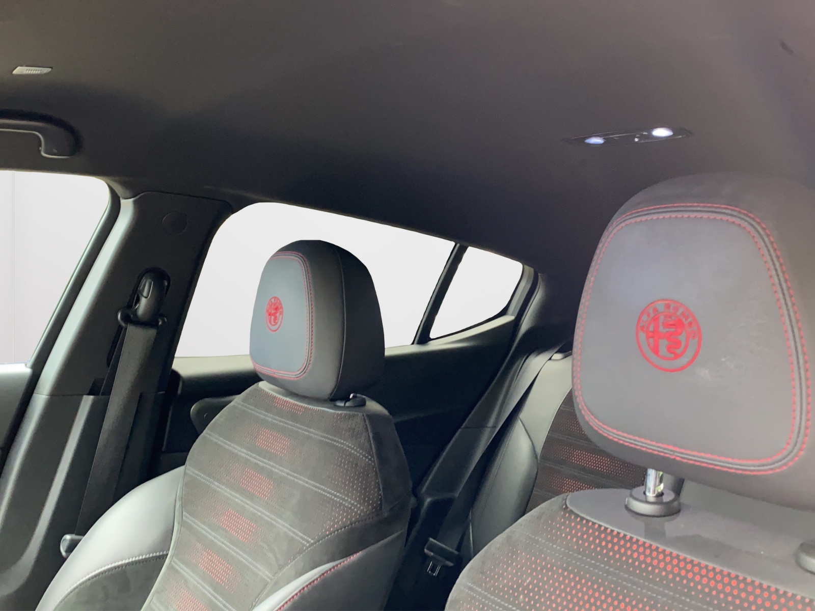 ALFA ROMEO Tonale 1.5 48V Hybrid Speciale-image-18