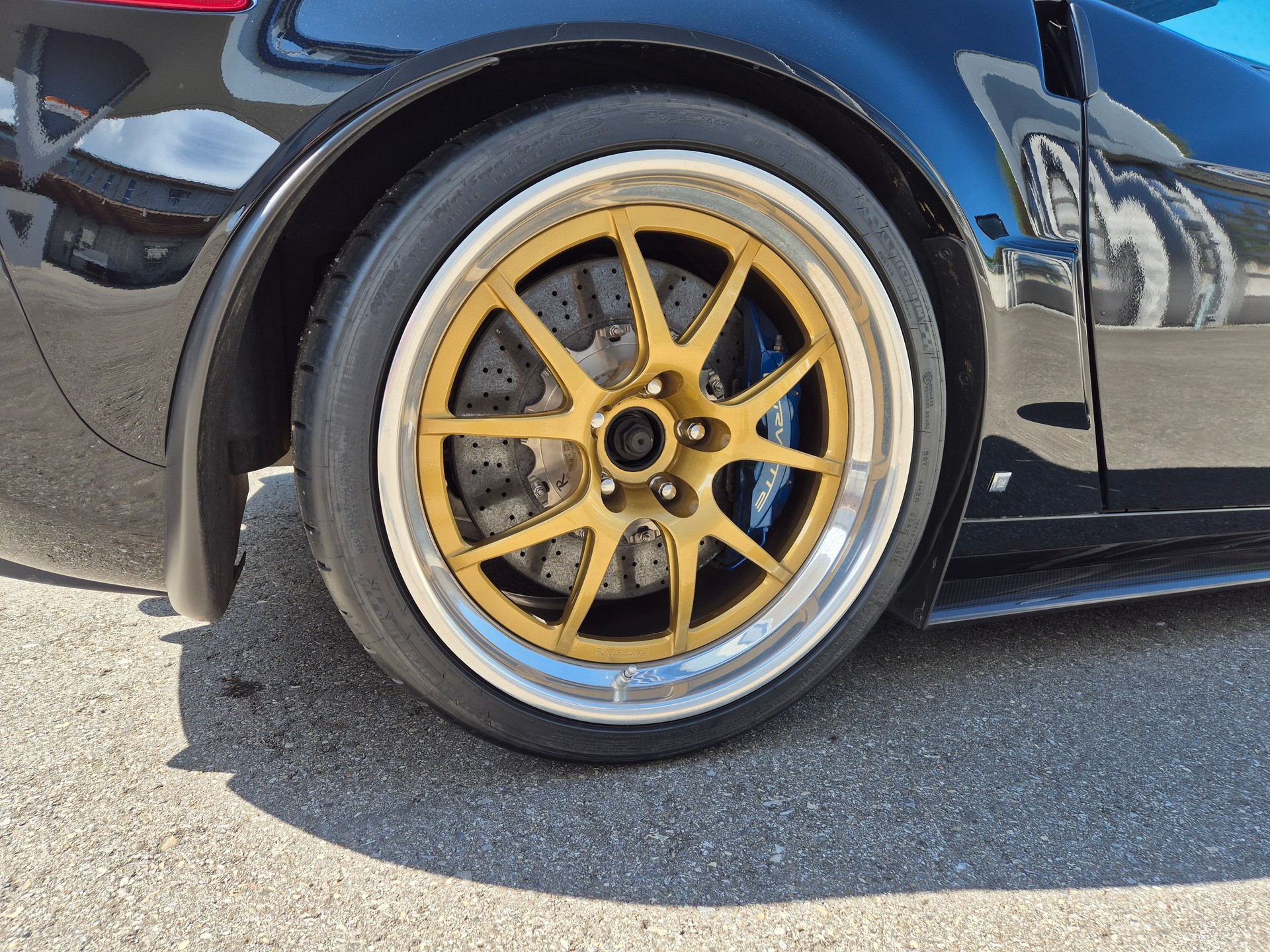 CHEVROLET Corvette ZR1-image-3