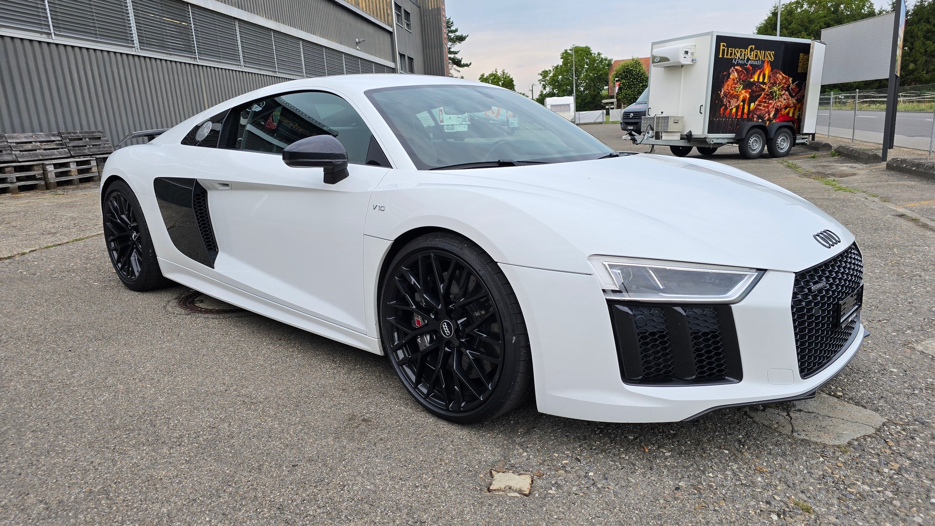 AUDI R8 Coupé 5.2 plus S-Tronic Carbon-image-13