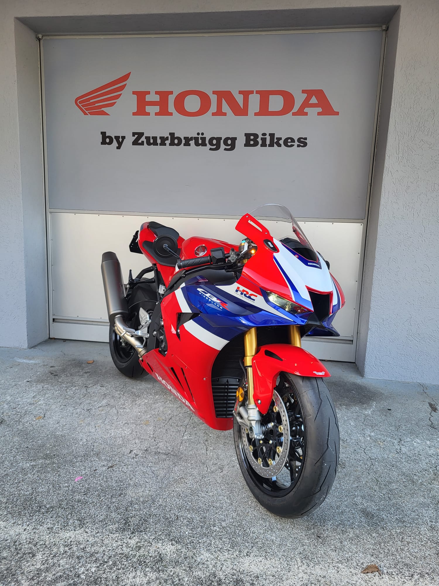 HONDA CBR 1000 RR-R Fireblade SP-image-1