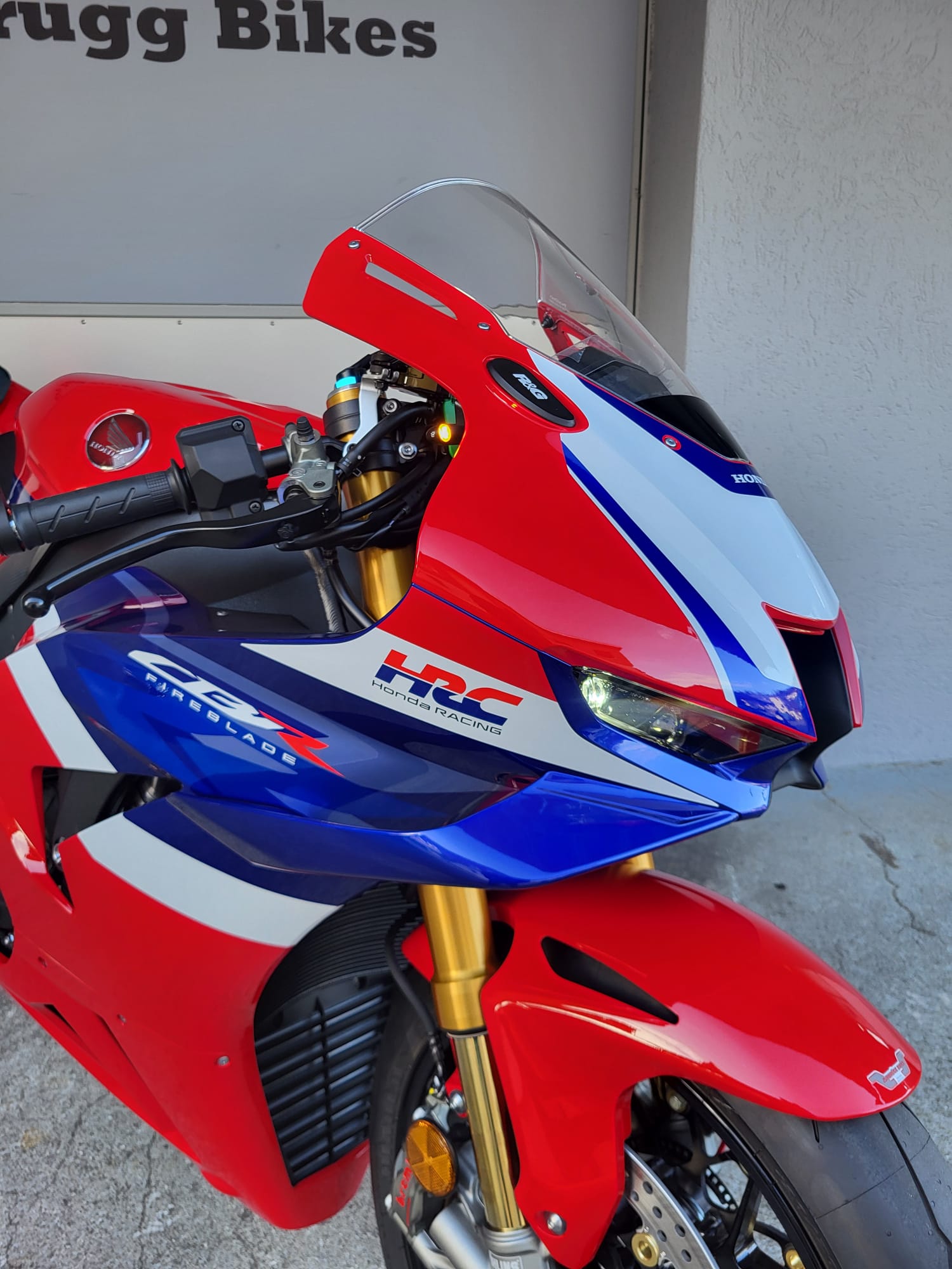 HONDA CBR 1000 RR-R Fireblade SP-image-3