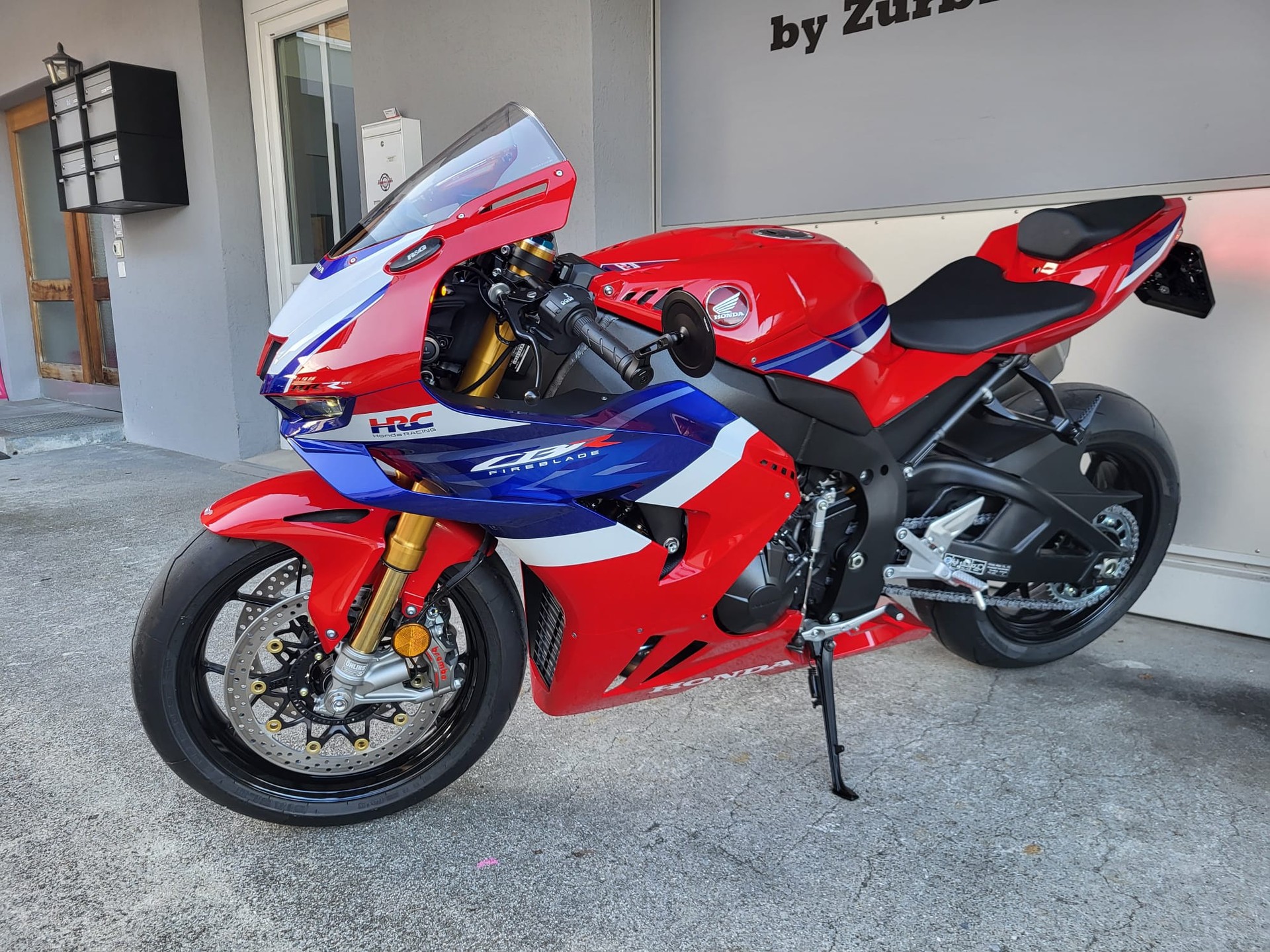 HONDA CBR 1000 RR-R Fireblade SP-image-10