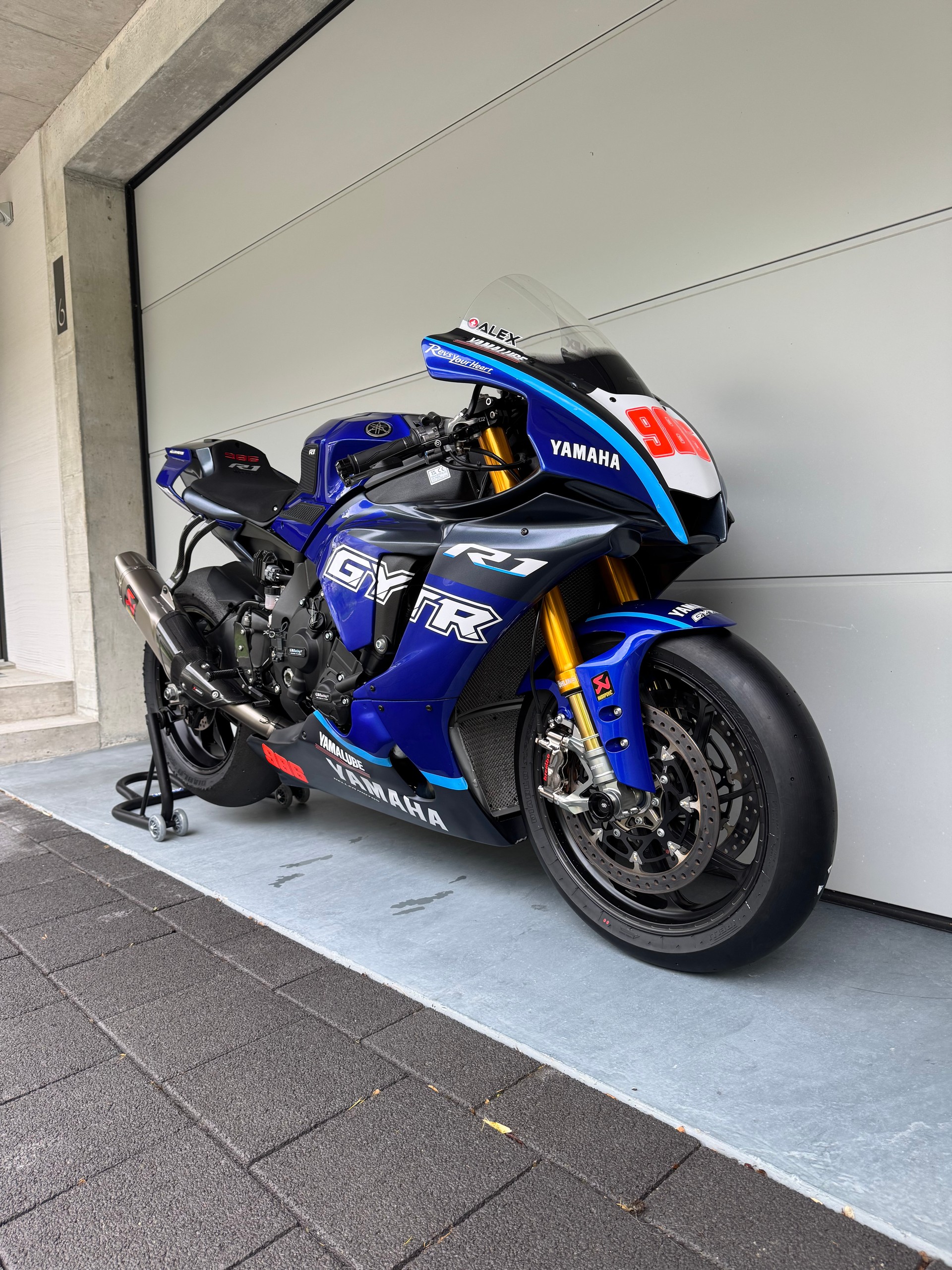 YAMAHA GYTR-image-8