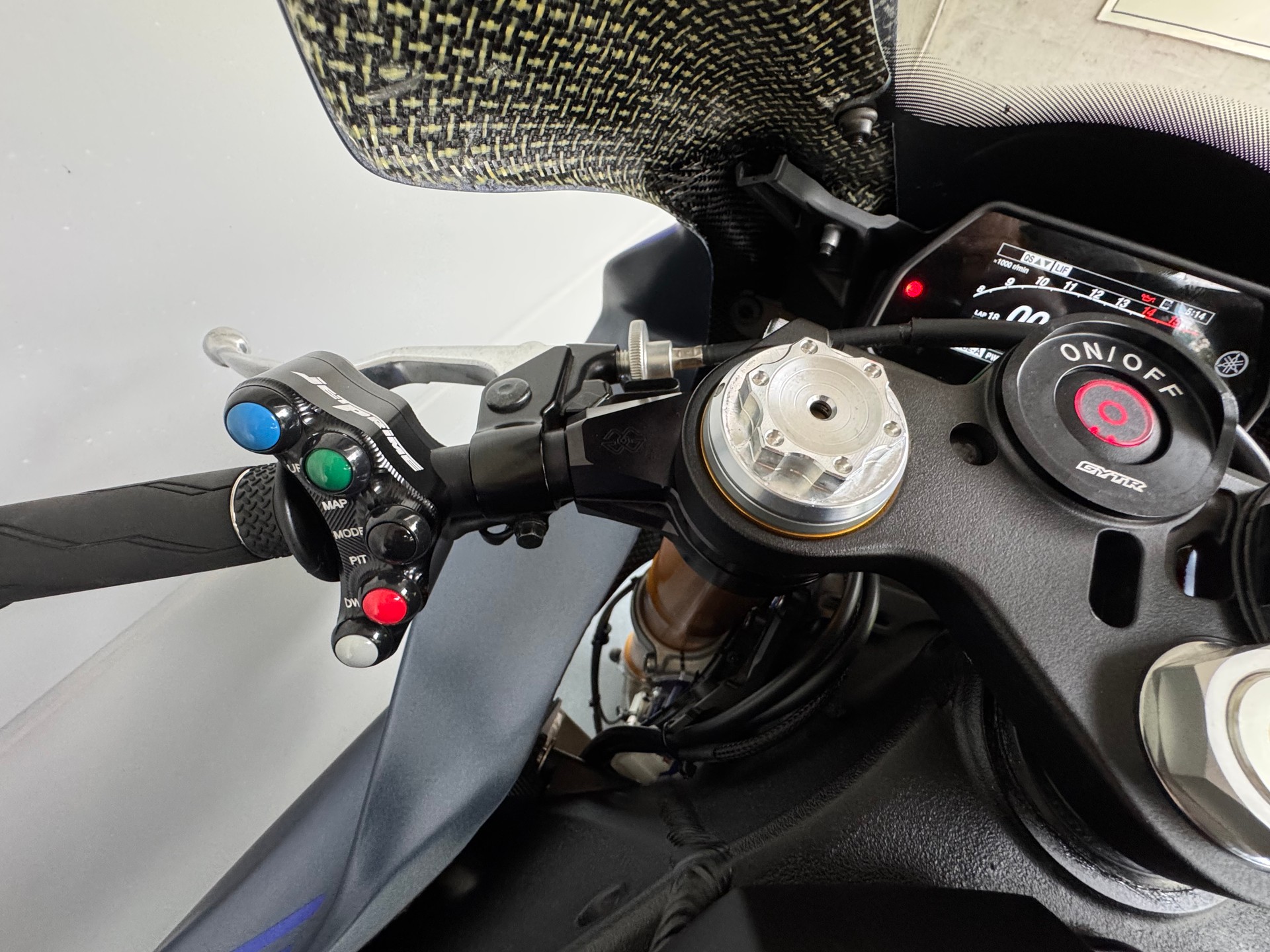YAMAHA GYTR-image-5