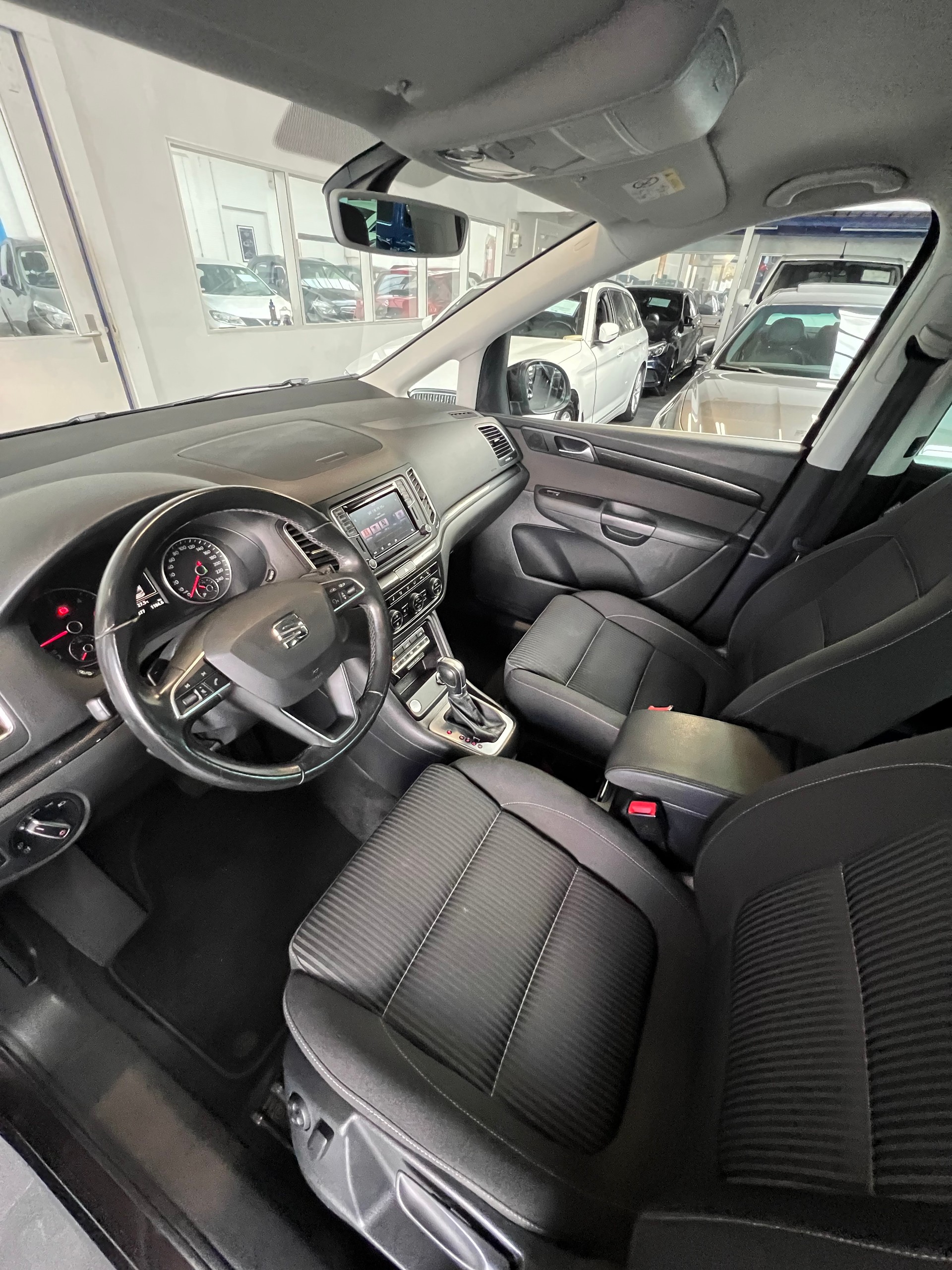 SEAT Alhambra 2.0 TDI Style Advanced DSG-image-8
