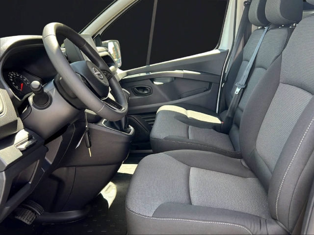 NISSAN Primastarr fourg. 3.0 t L1 H1 A-image-8