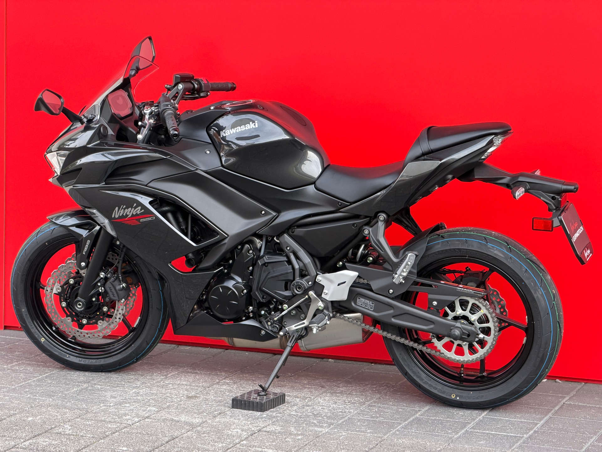 KAWASAKI Ninja 650-image-11