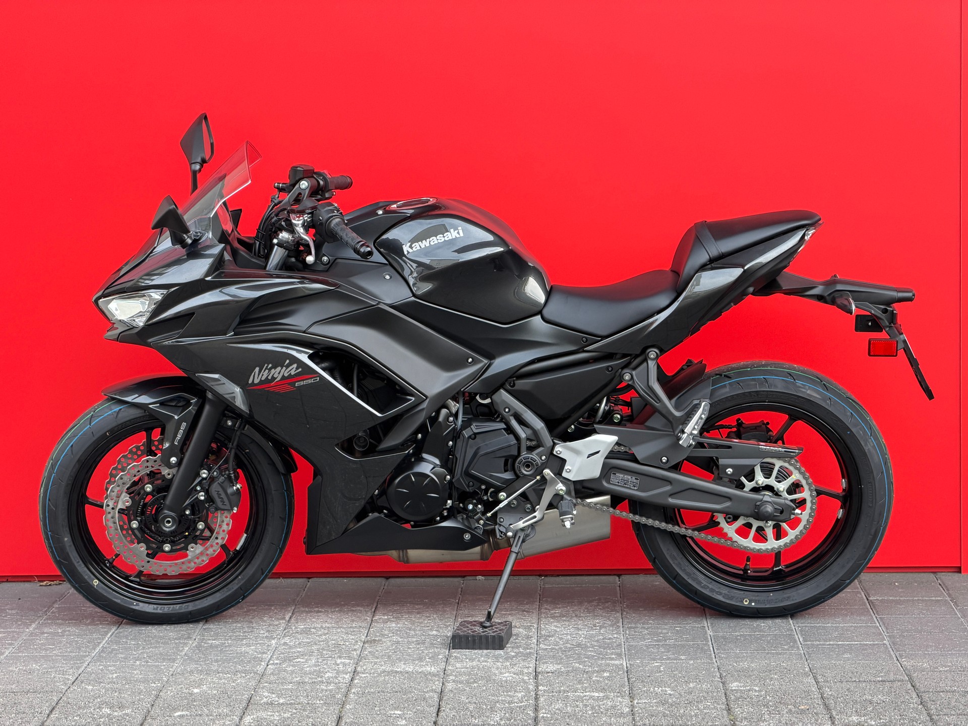 KAWASAKI Ninja 650-image-5
