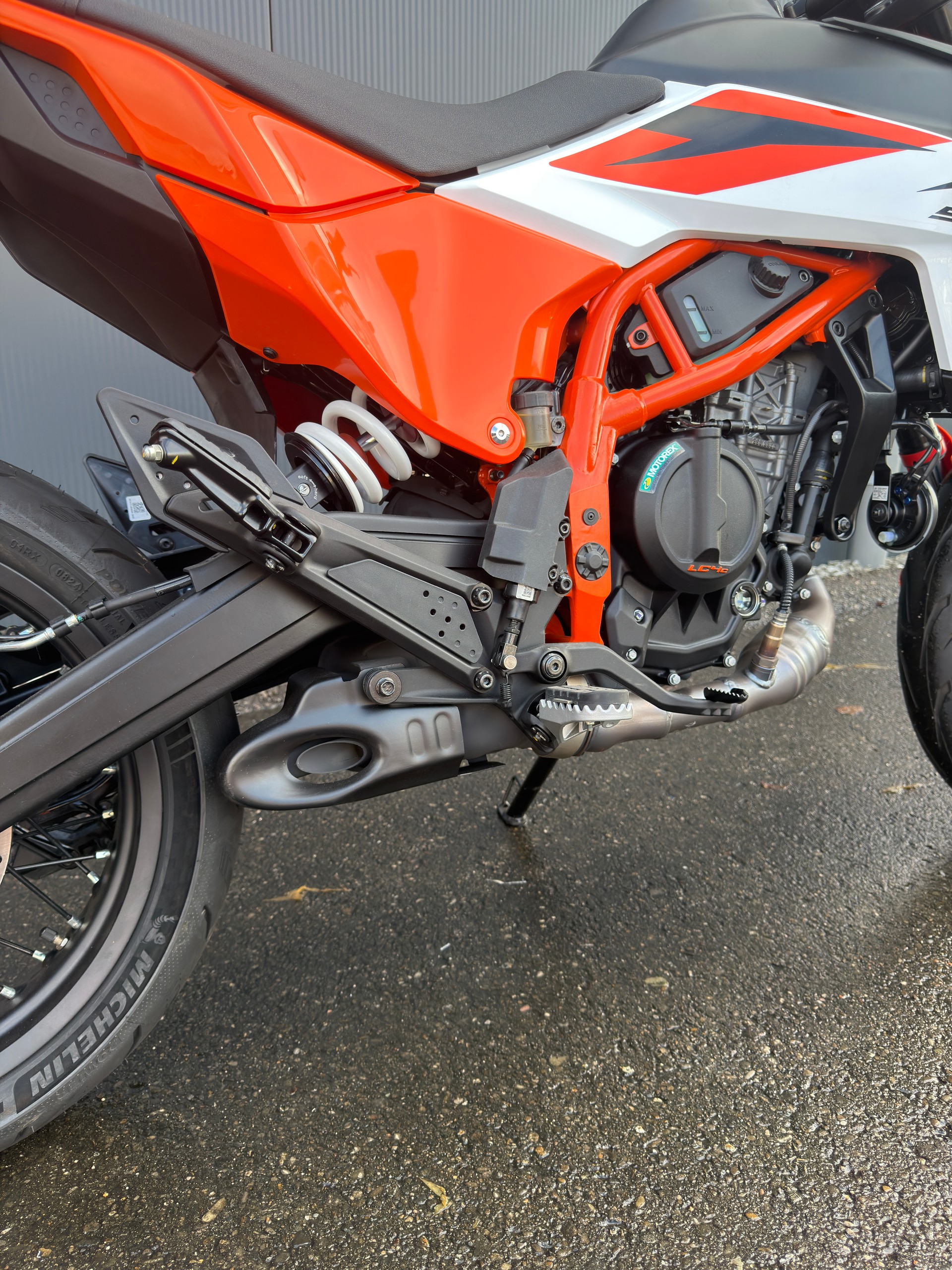 KTM 2025 KTM 390 SMC R-image-6