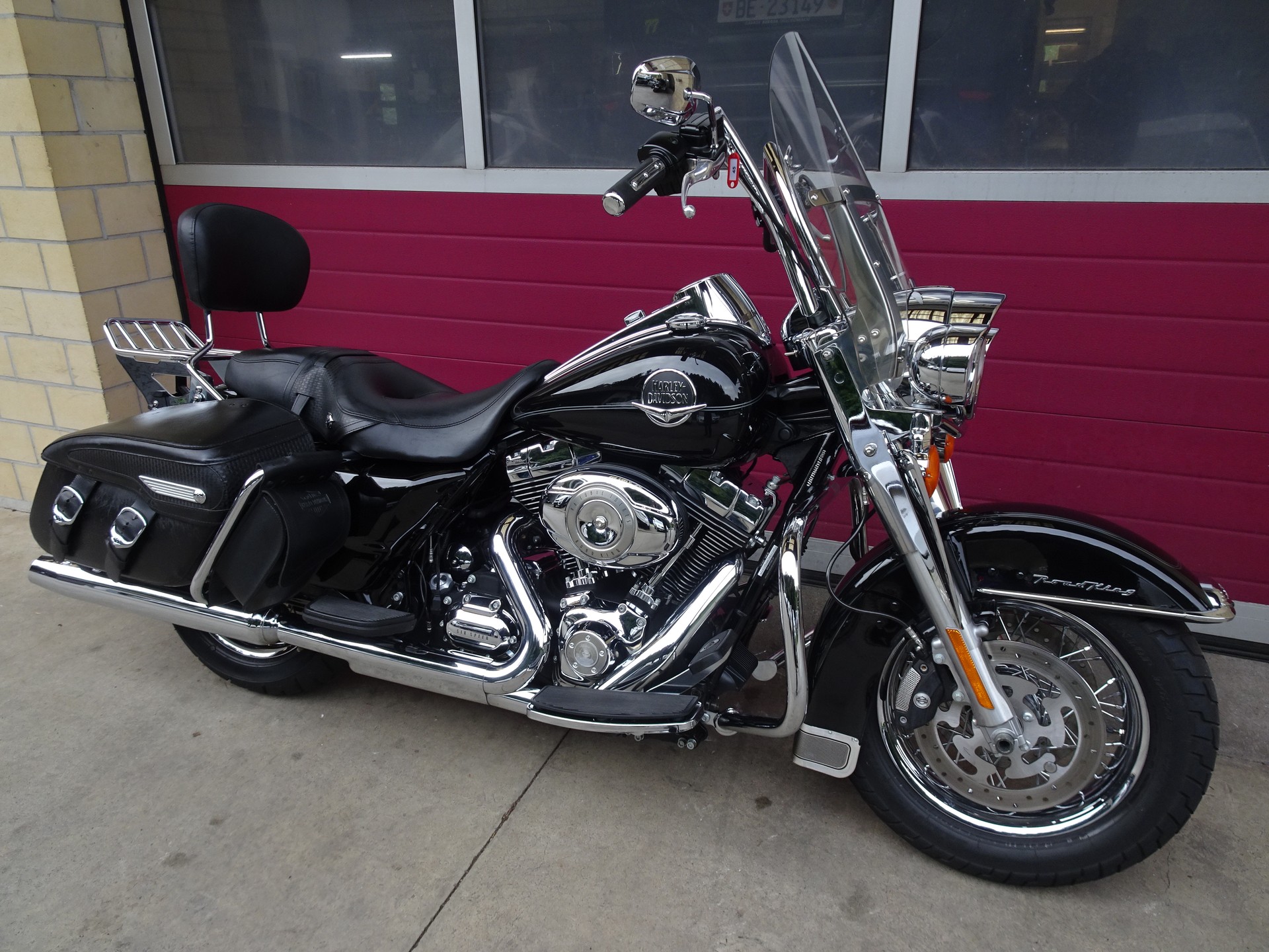 HARLEY-DAVIDSON FLHRC Road King Classic ABS-image-2