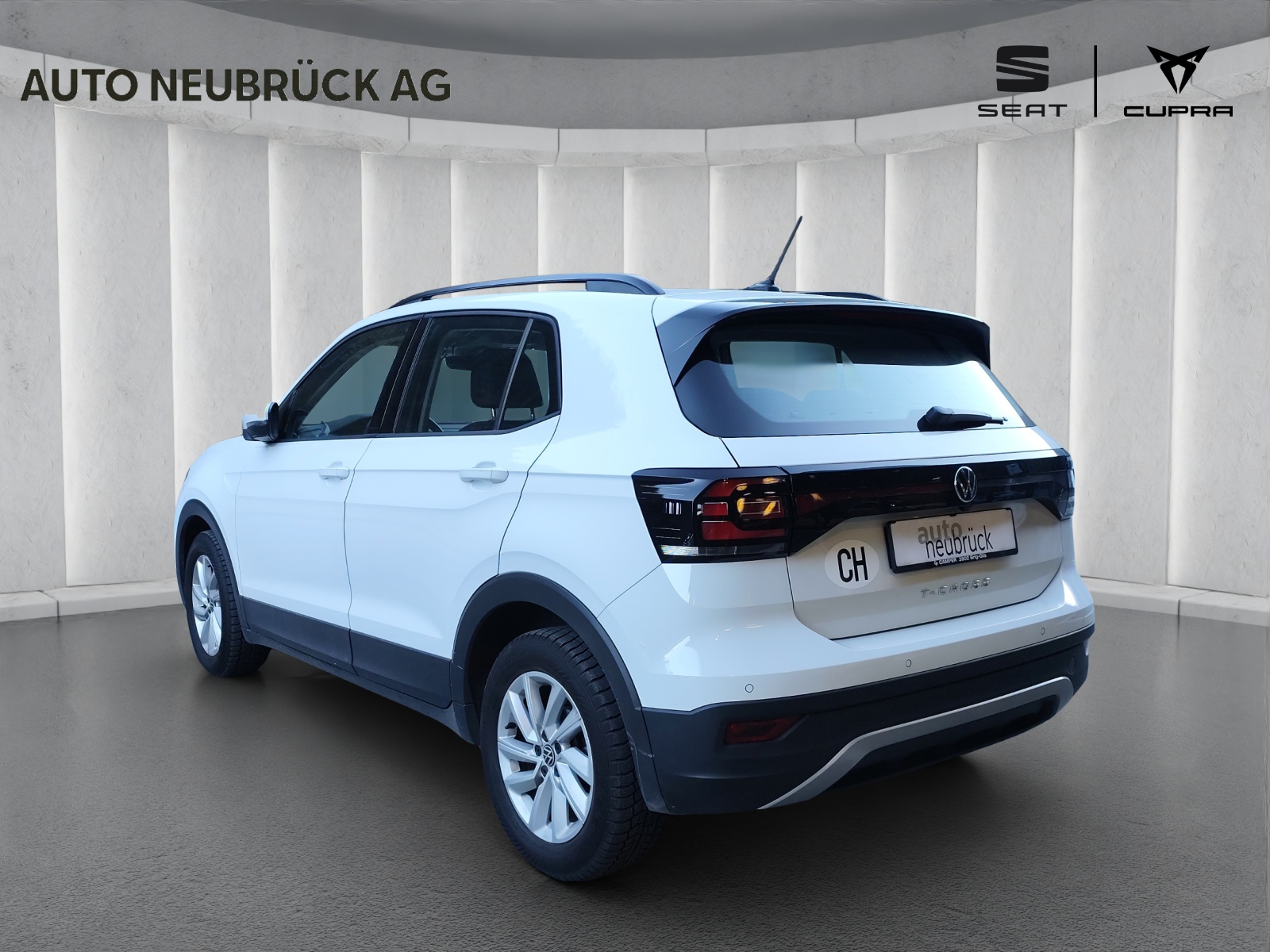 VW T-Cross 1.0 TSI Life Limited DSG-showroom-element-1