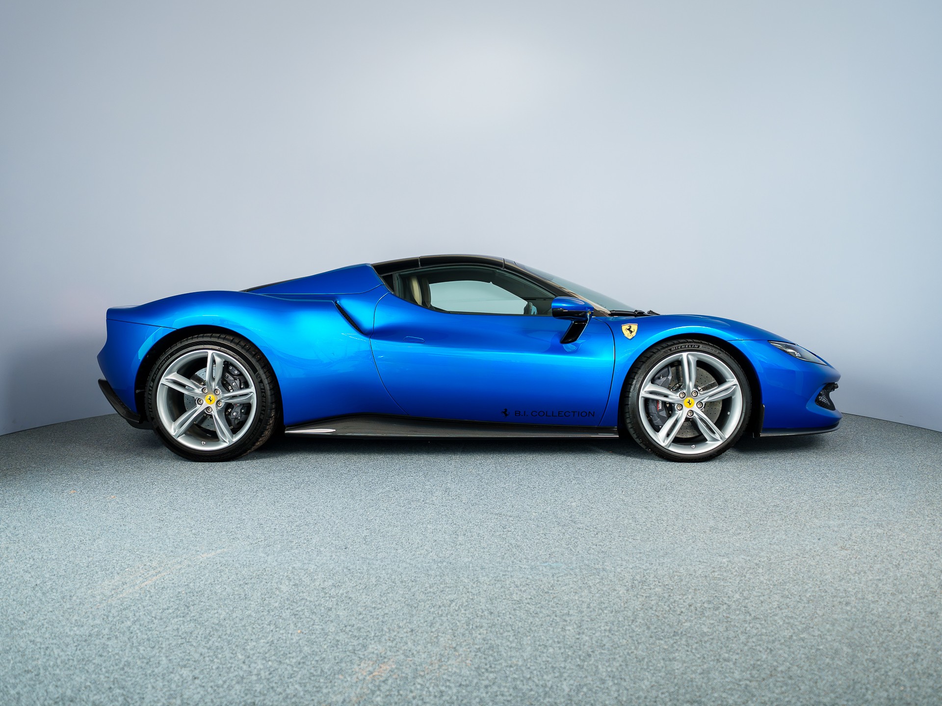 FERRARI 296 GTS-image-6