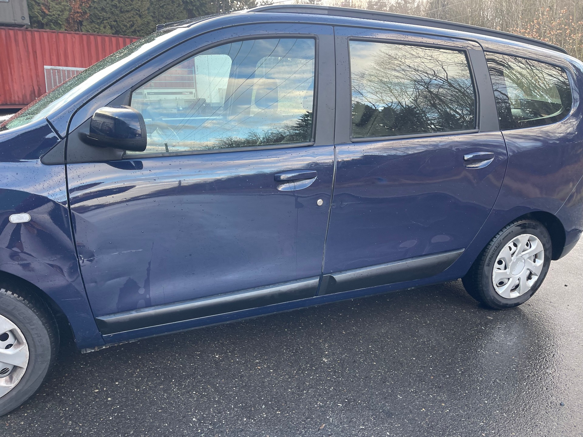 DACIA Lodgy 1.2 Turbo Ambiance 5PL-image-12