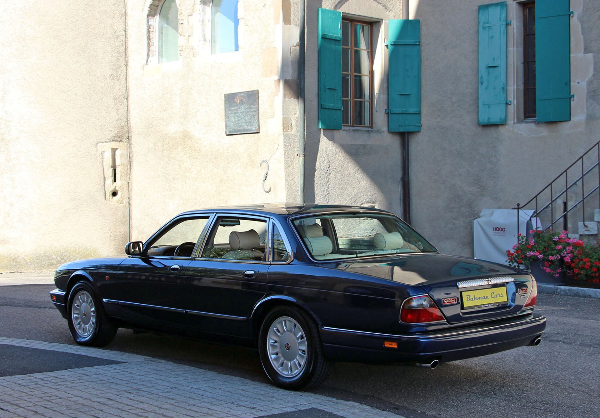 DAIMLER 6.0 Double Six-image-30