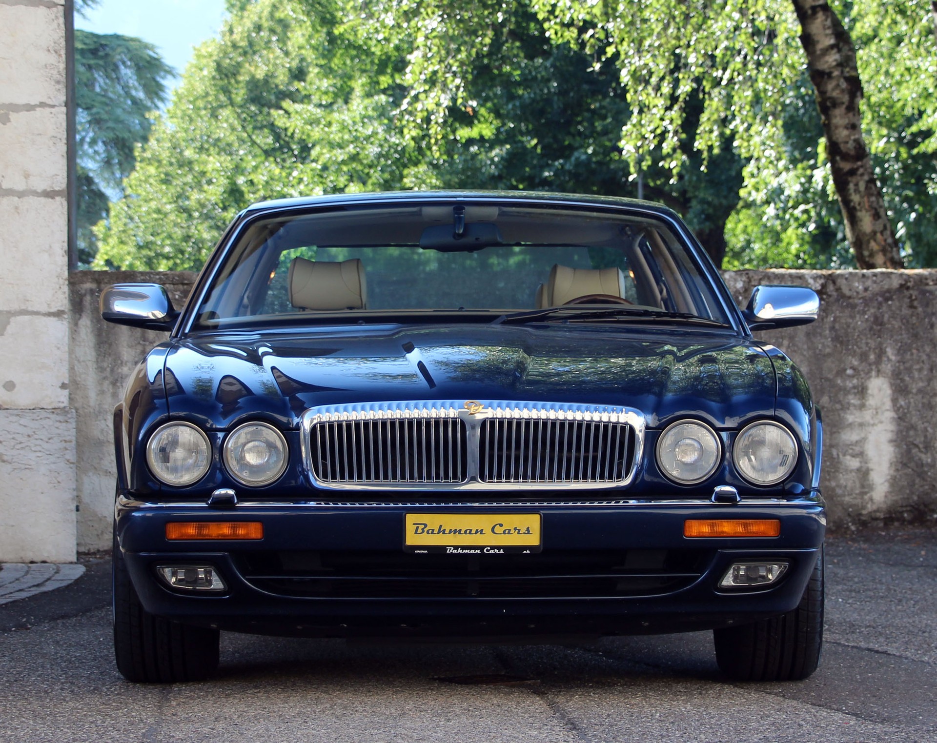 DAIMLER 6.0 Double Six-image-19