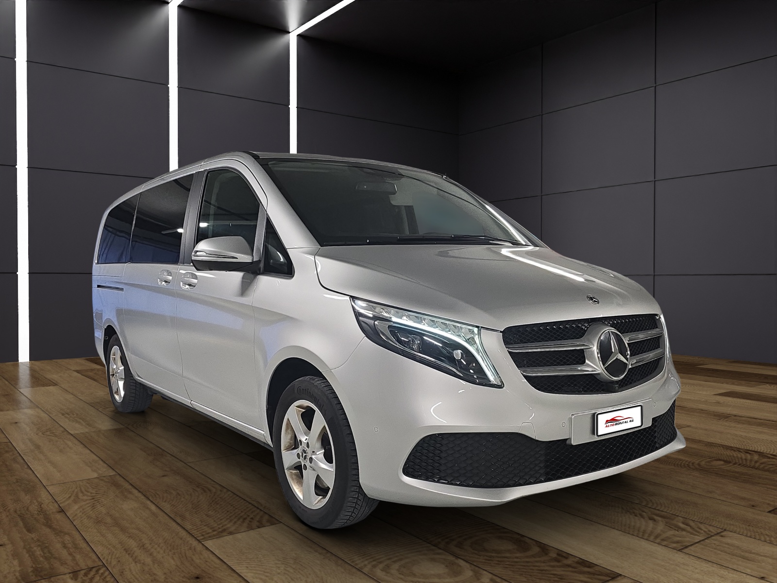MERCEDES-BENZ V 220 d Trend lang 9G-Tronic 4MATIC-showroom-element-1
