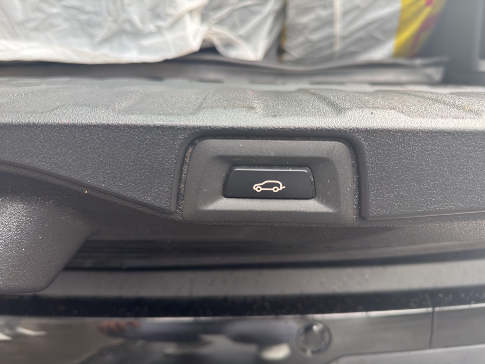 BMW X5 xDrive 48V 40d Steptronic-image-29