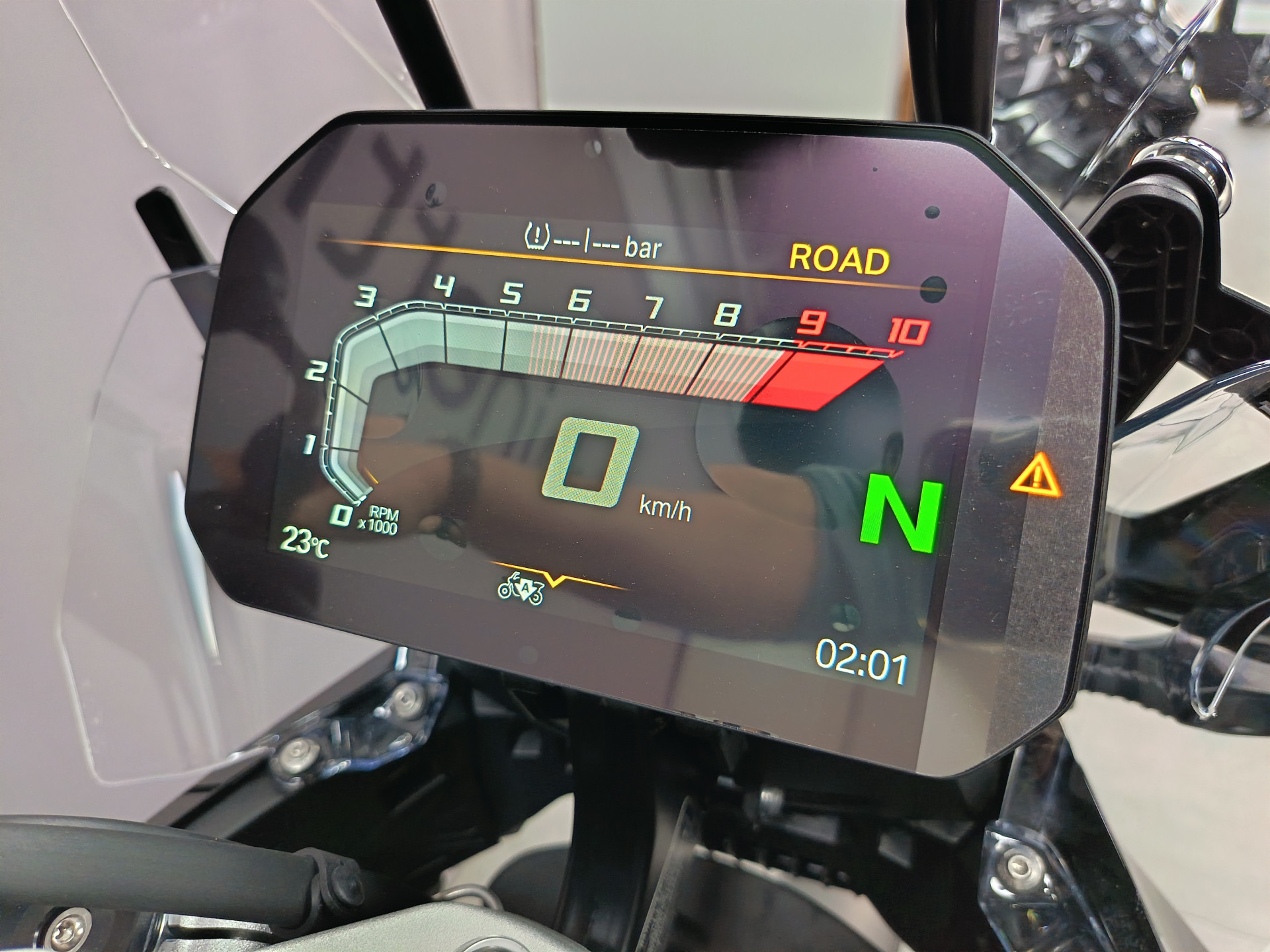BMW R 1300 GS Triple Black *** Leasing 3.9% ***Boite ASA***-image-8