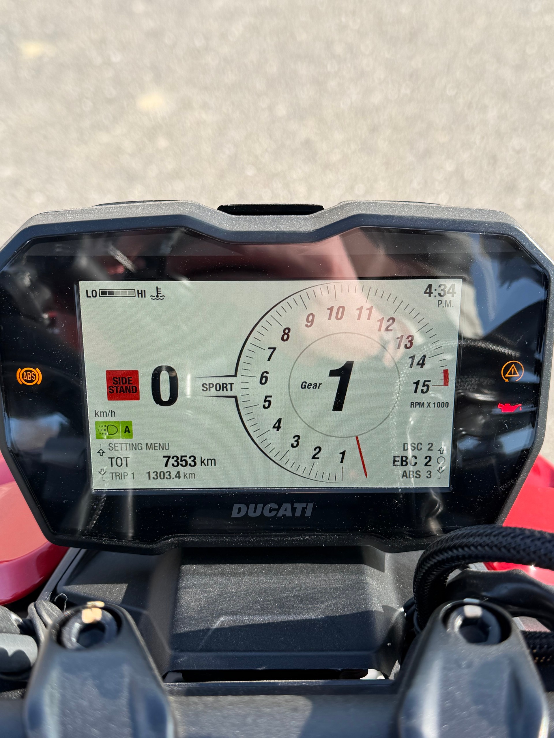 DUCATI Streetfighter V4-image-4