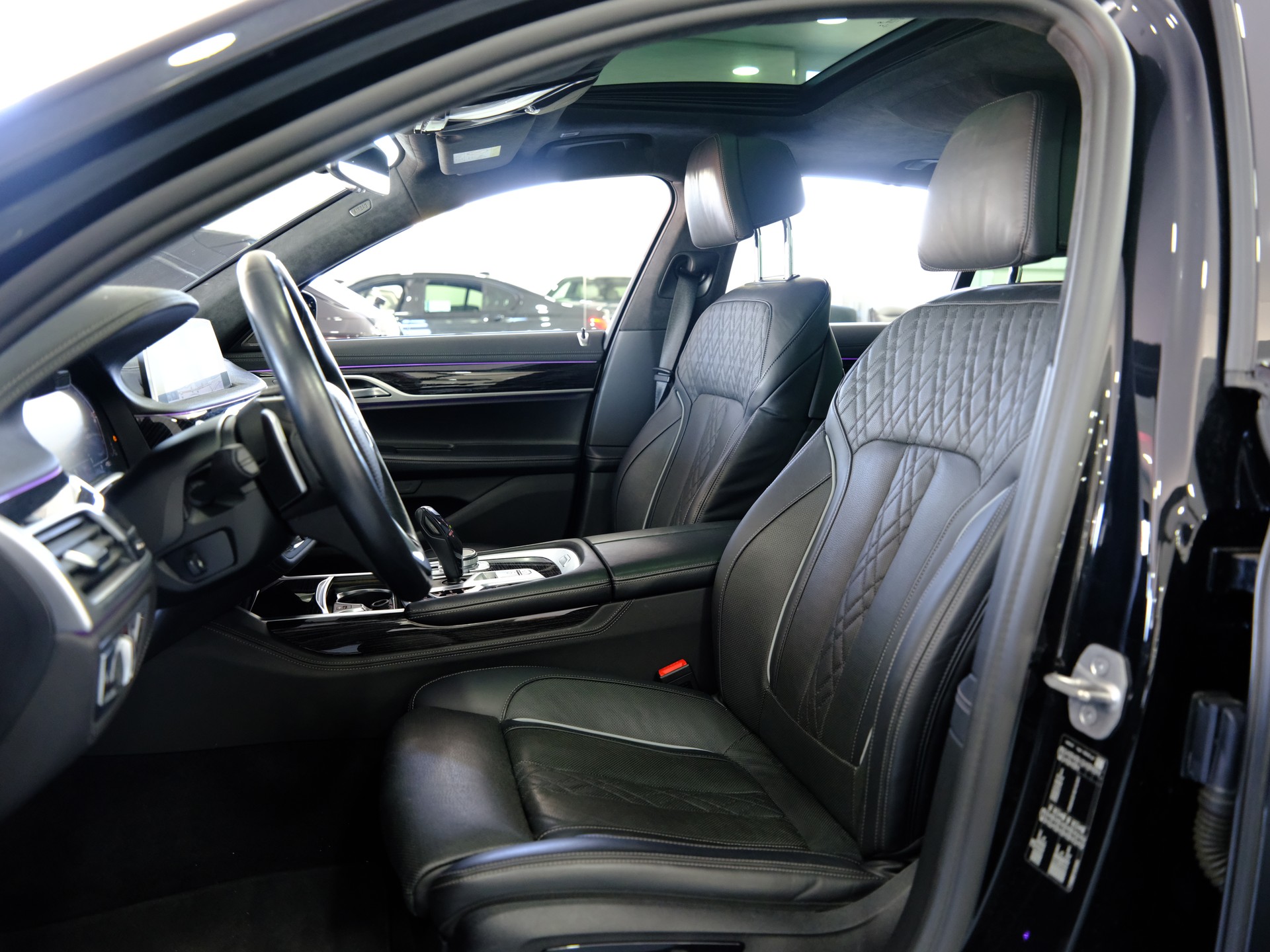 BMW 730d 48V Steptronic-image-15