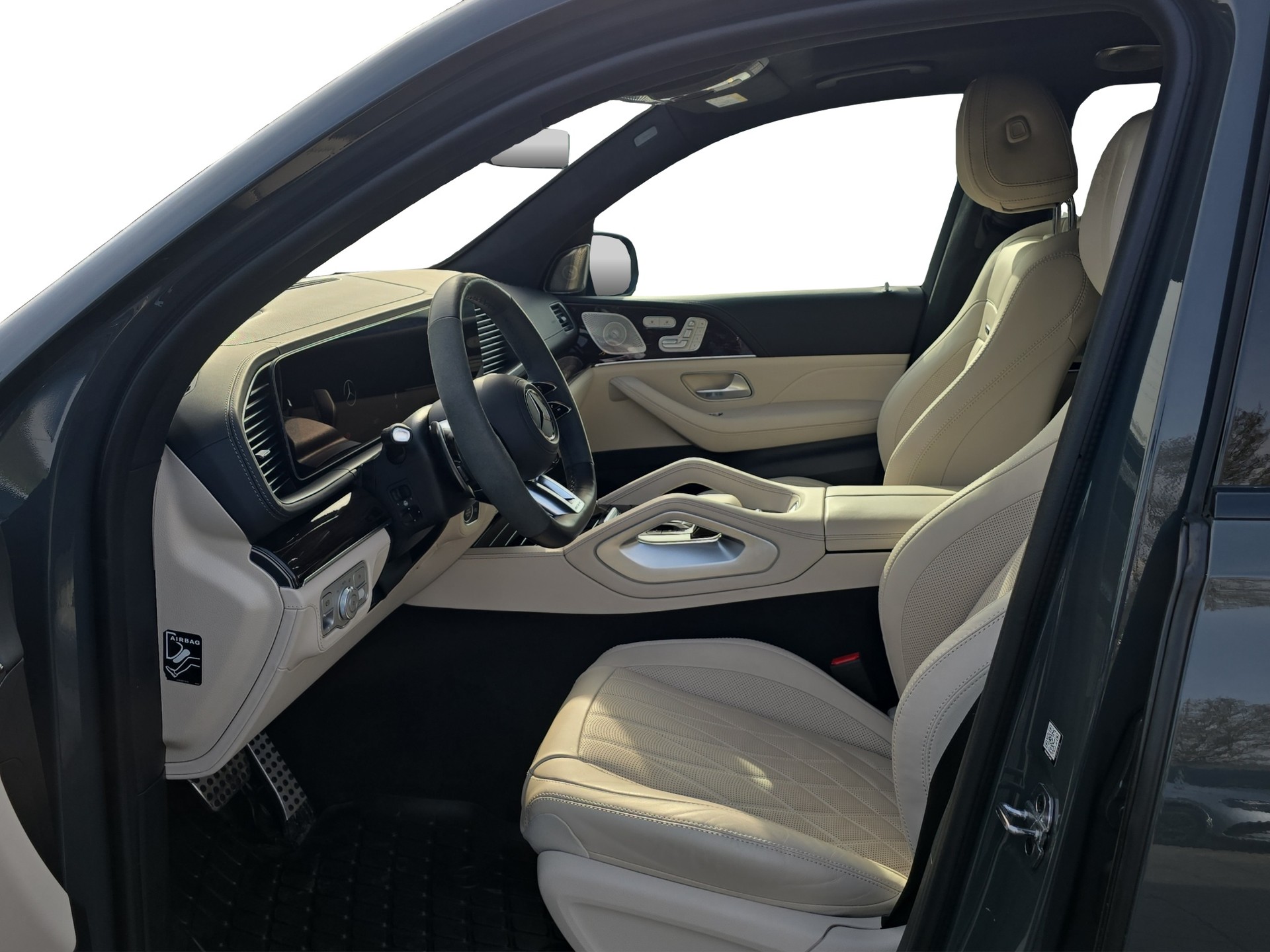 MERCEDES-BENZ GLS 63 AMG 4Matic + 9G-Tronic-image-6