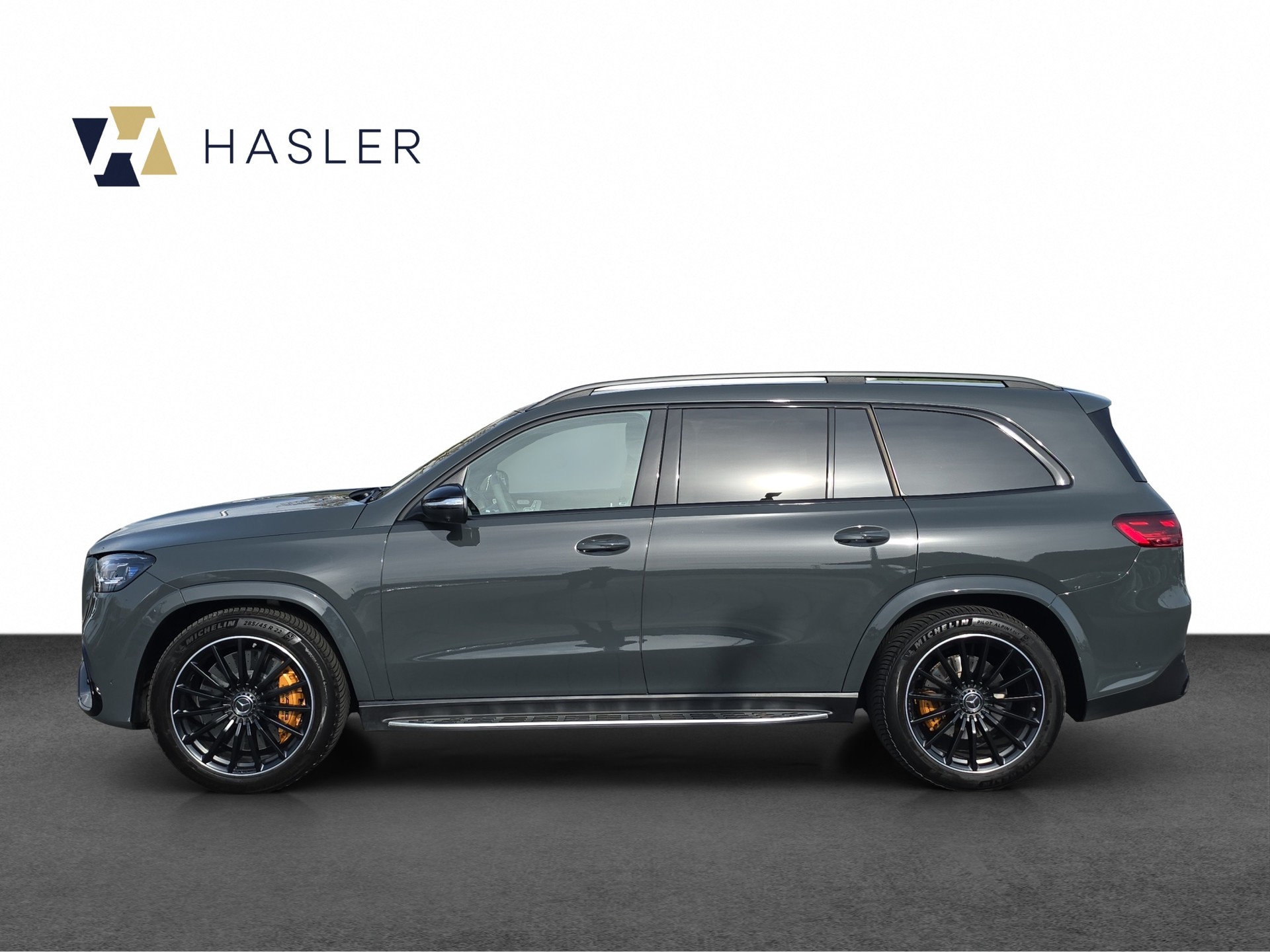 MERCEDES-BENZ GLS 63 AMG 4Matic + 9G-Tronic-showroom-element-2