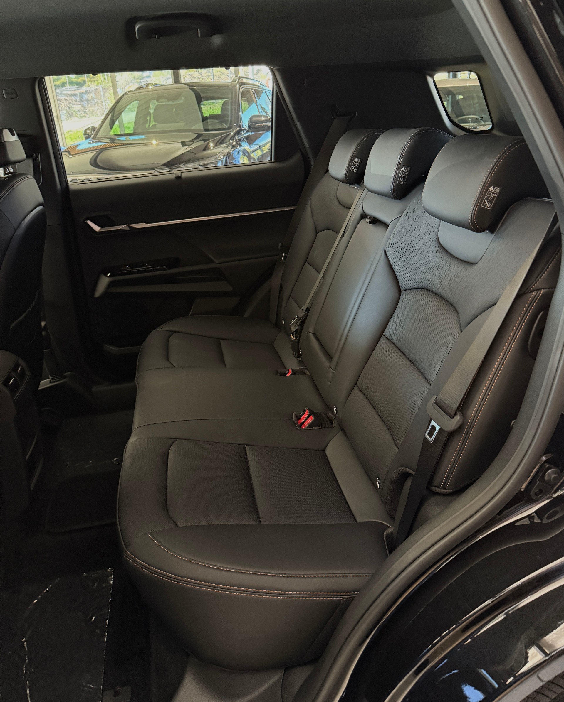 KGM-SsangYong Torres EVX 80 kWh Titanium-image-20