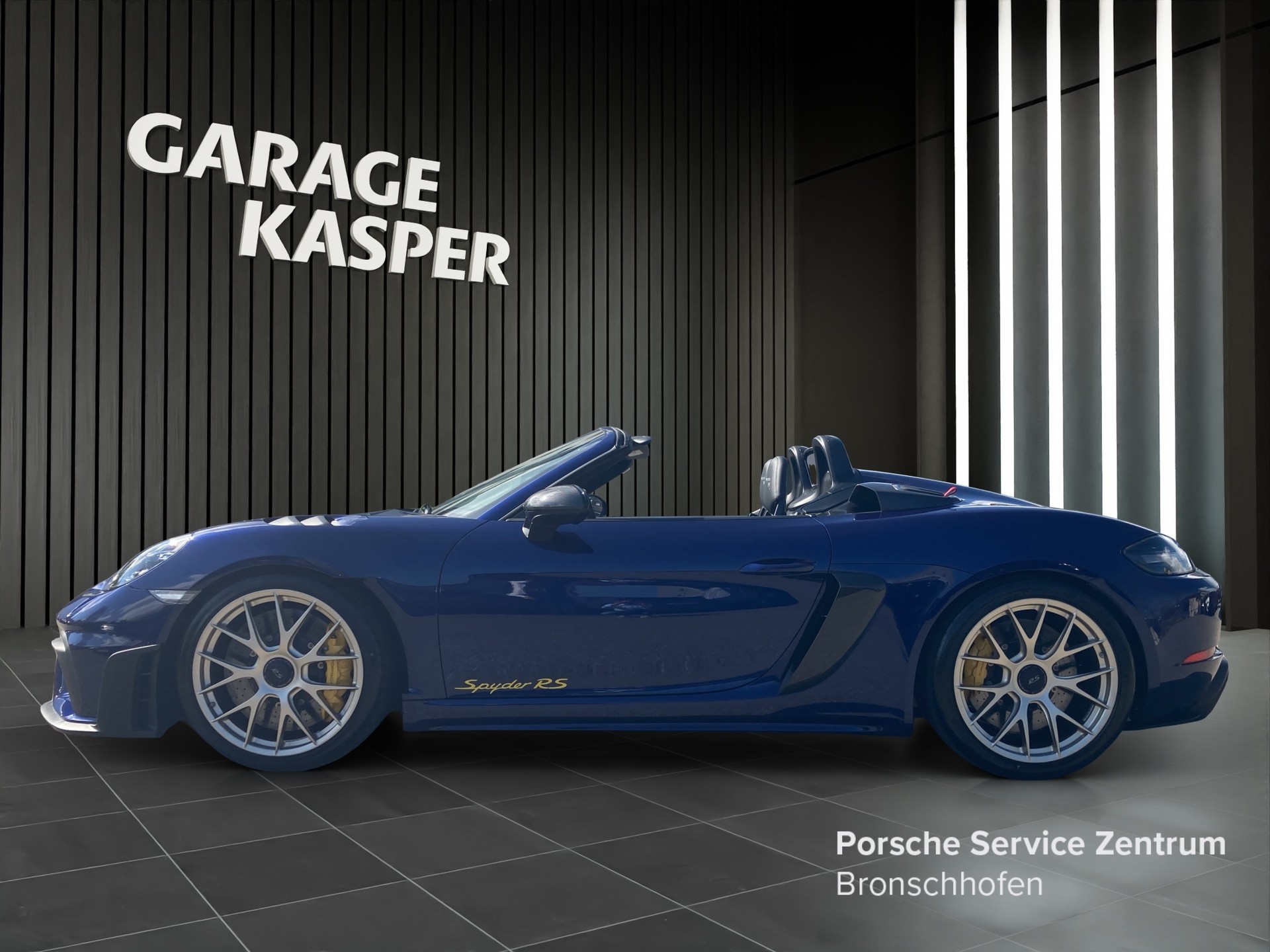 PORSCHE 718 Spyder RS-showroom-element-1