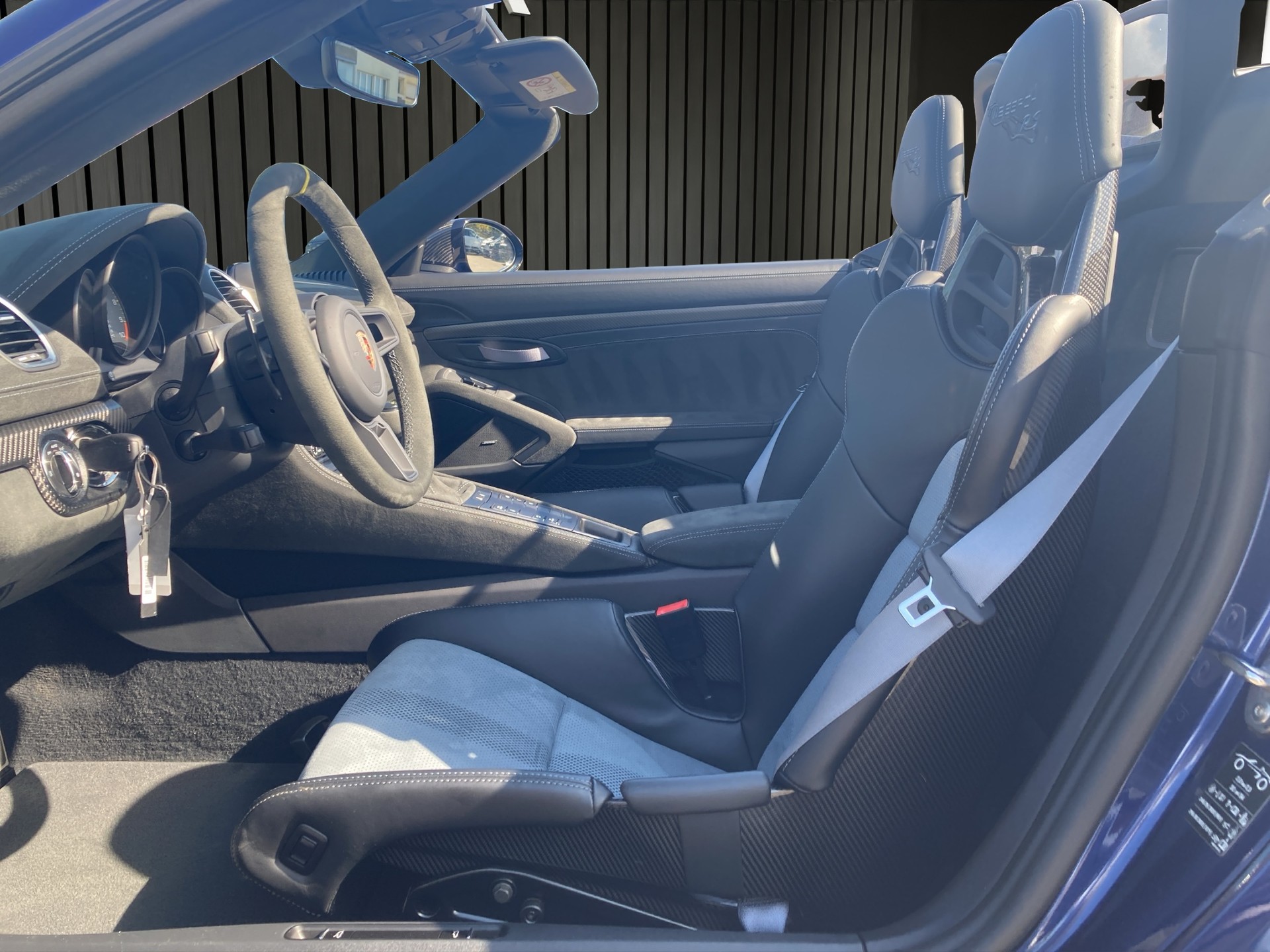 PORSCHE 718 Spyder RS-image-8