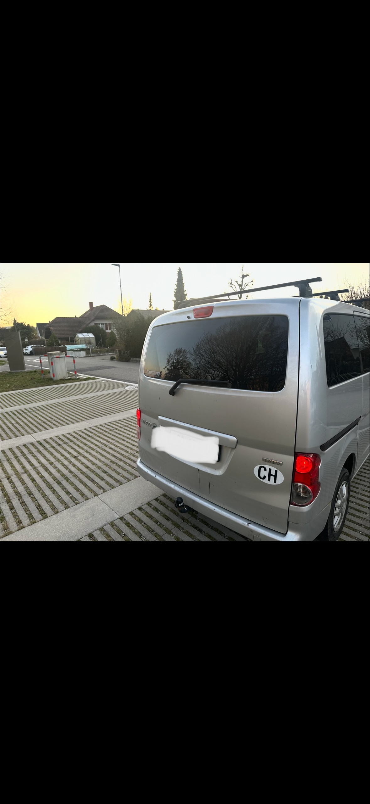 NISSAN NV200 1.5 dCi 110 Evalia Premium-image-3
