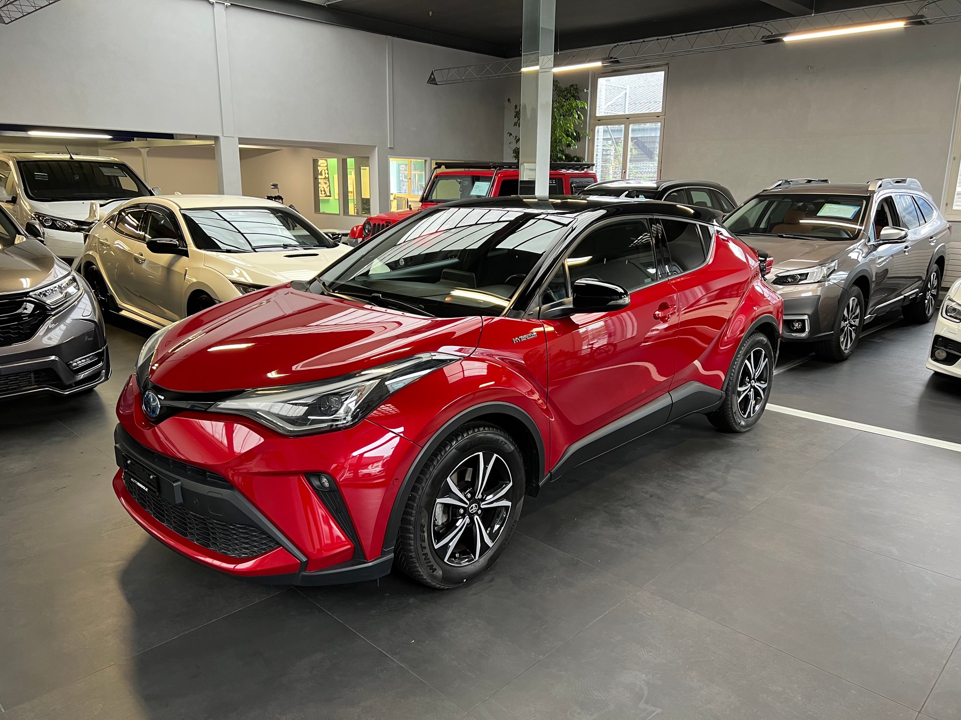 TOYOTA C-HR 2.0 HSD CVT Trend