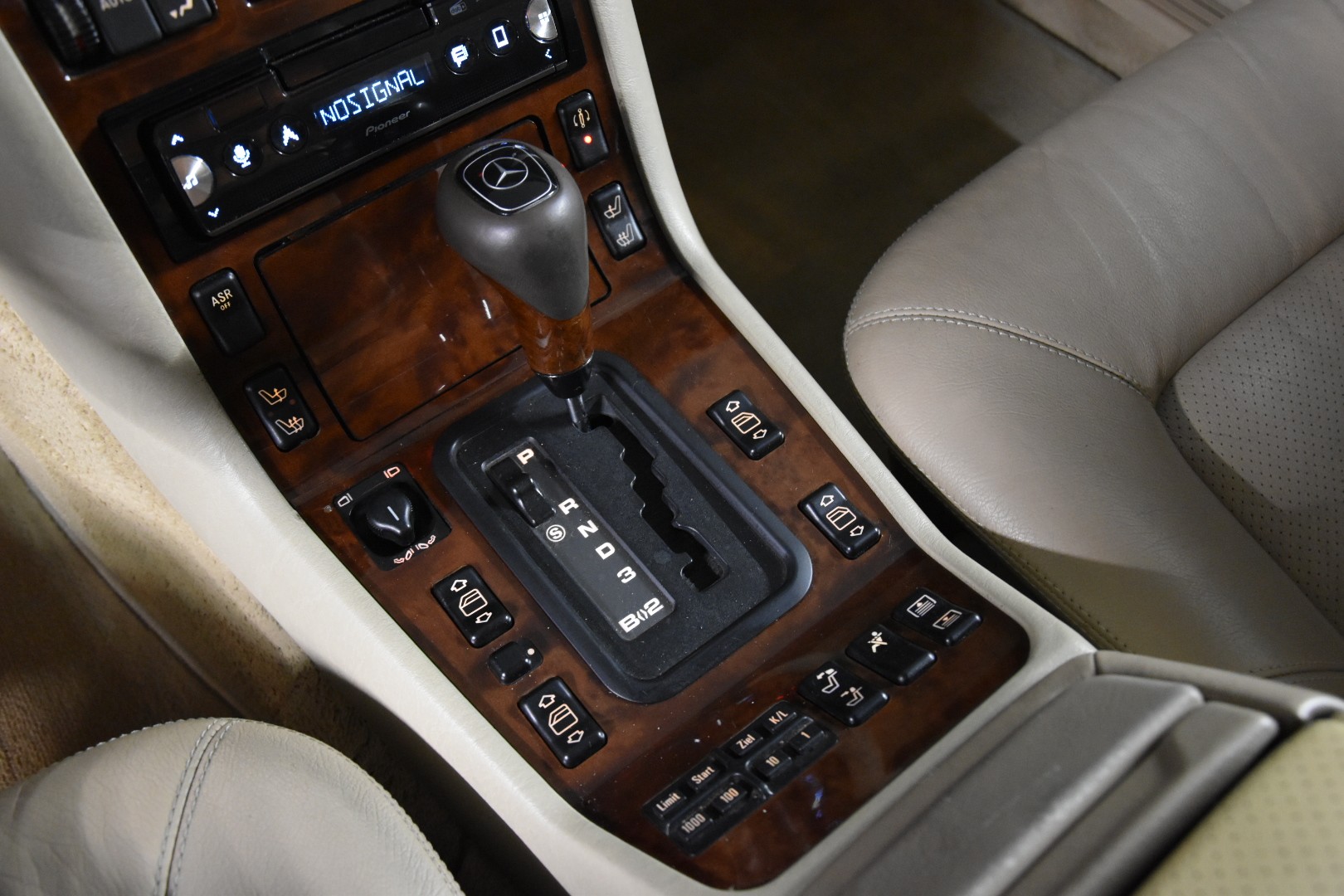 MERCEDES-BENZ S 500 COUPE Automatic-image-18