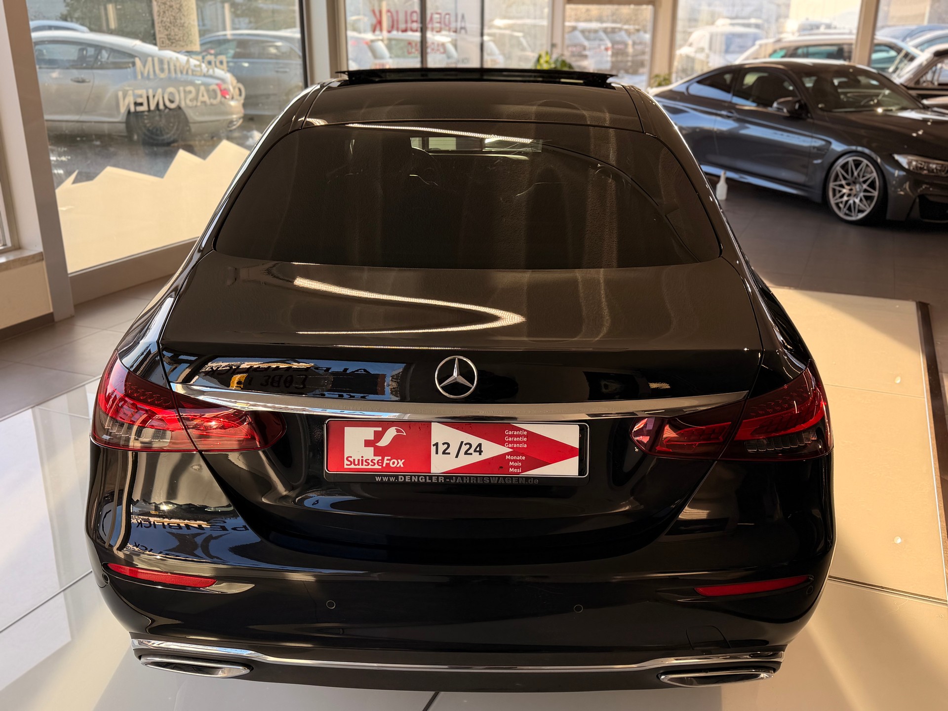 MERCEDES-BENZ E 200 d Avantgarde 9G-Tronic-image-10