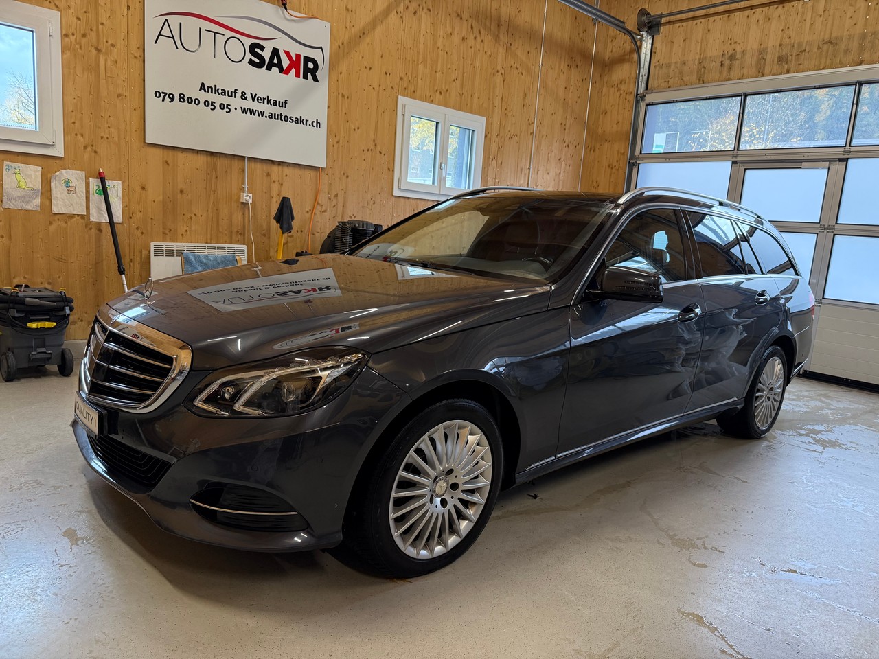 MERCEDES-BENZ E 300 BlueTEC Hybrid Elégance 7G-Tronic