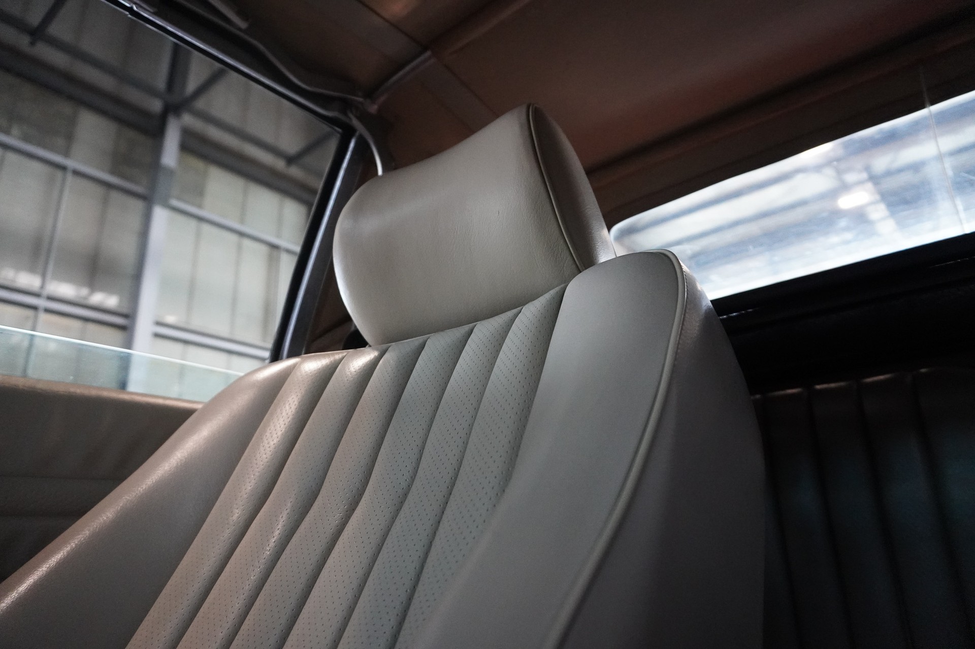 MERCEDES-BENZ 500 SL Automatic-image-9