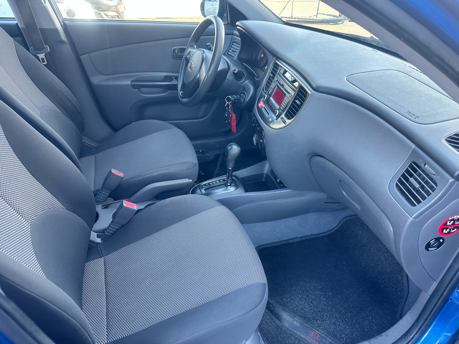 KIA Rio 1.6 CVVT Trend-image-15