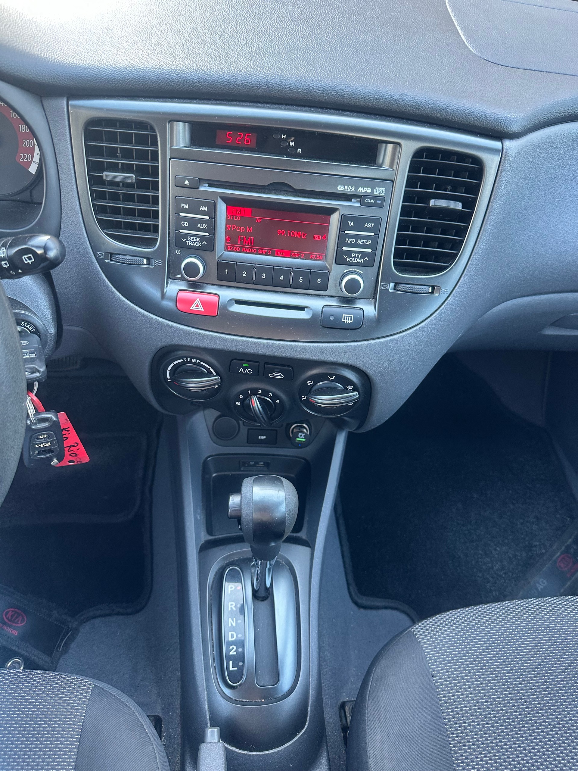 KIA Rio 1.6 CVVT Trend-image-12