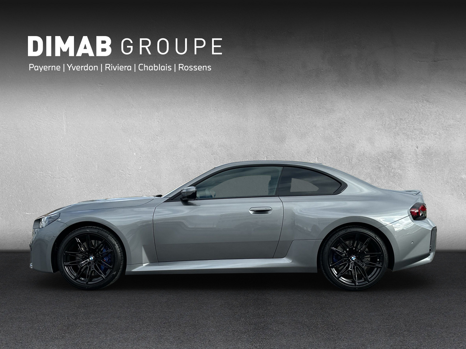 BMW M2 Steptronic-showroom-element-1