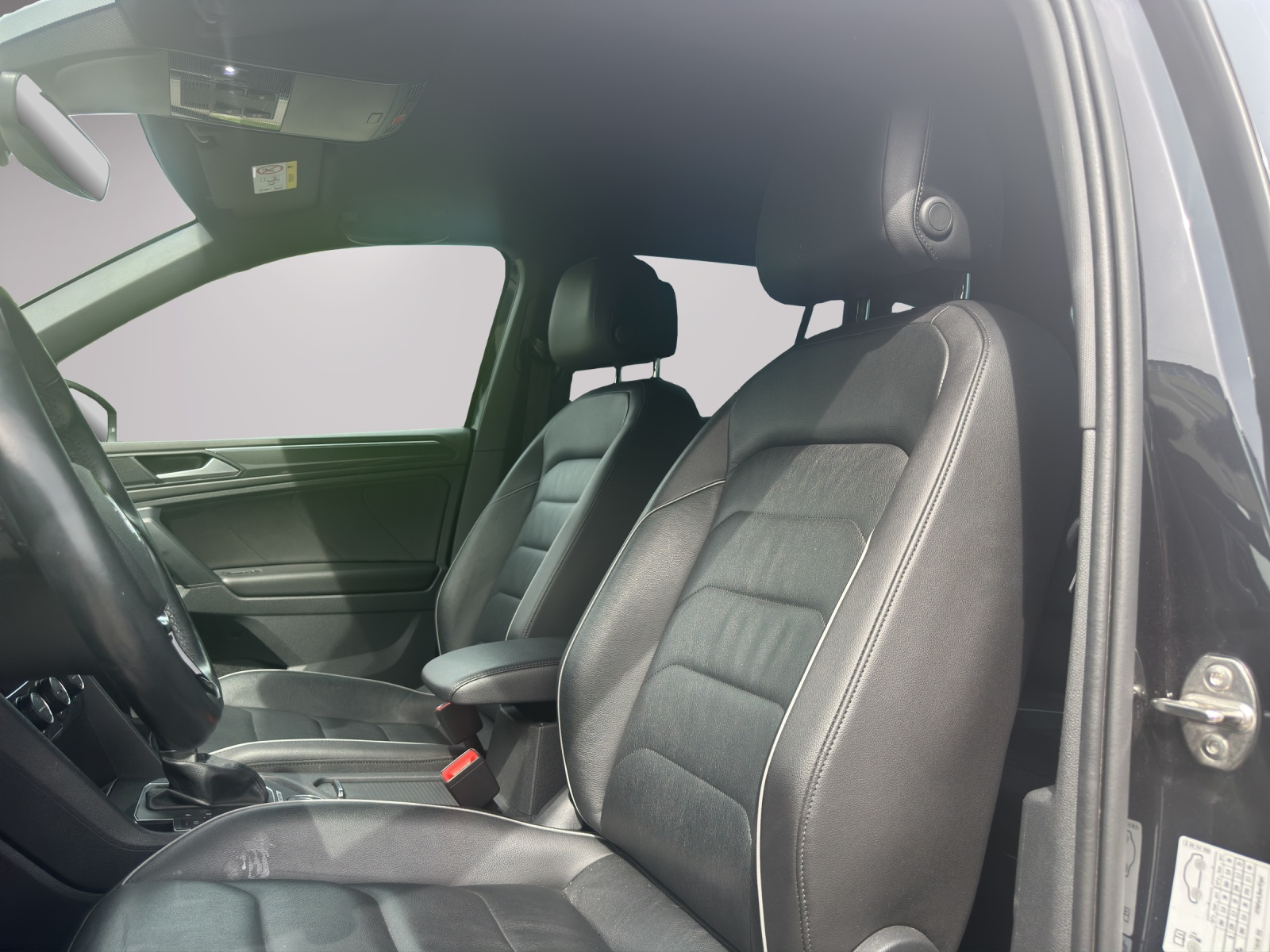 VW Tiguan 2.0 TDI SCR Highline 4Motion DSG-image-10
